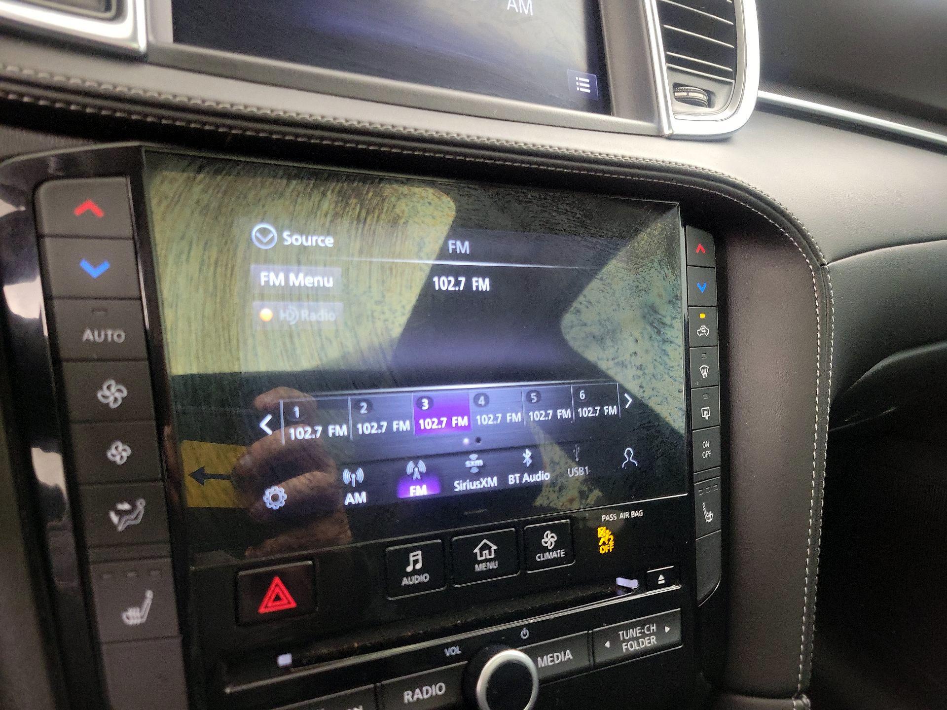 Thumbnail: 2023 INFINITI QX50 - 15