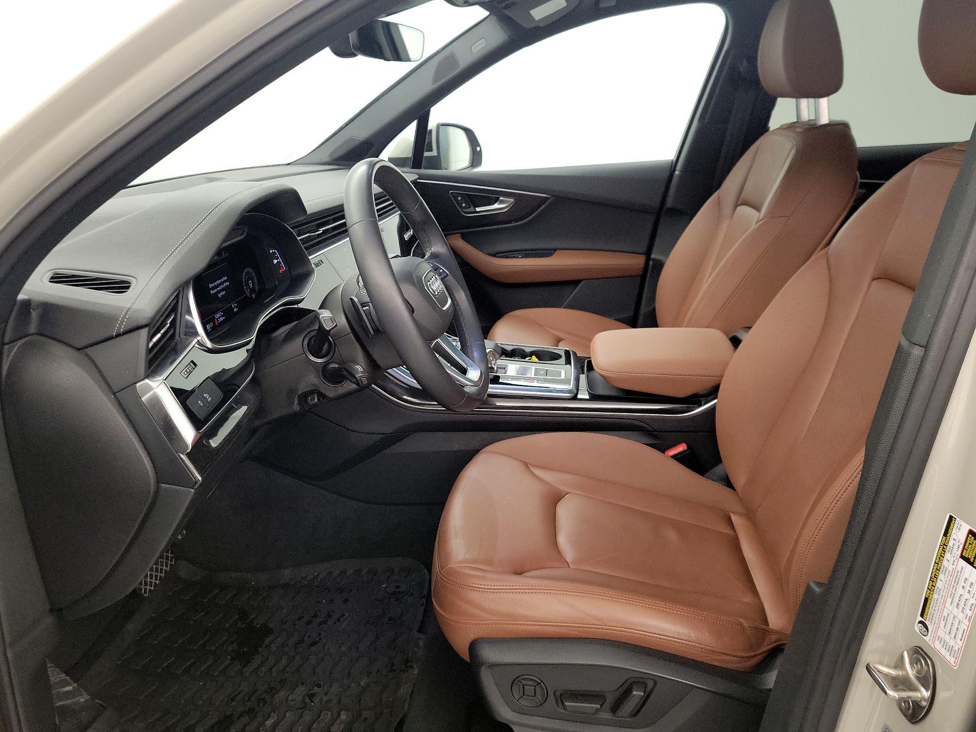 Thumbnail: 2023 Audi Q7 - 11