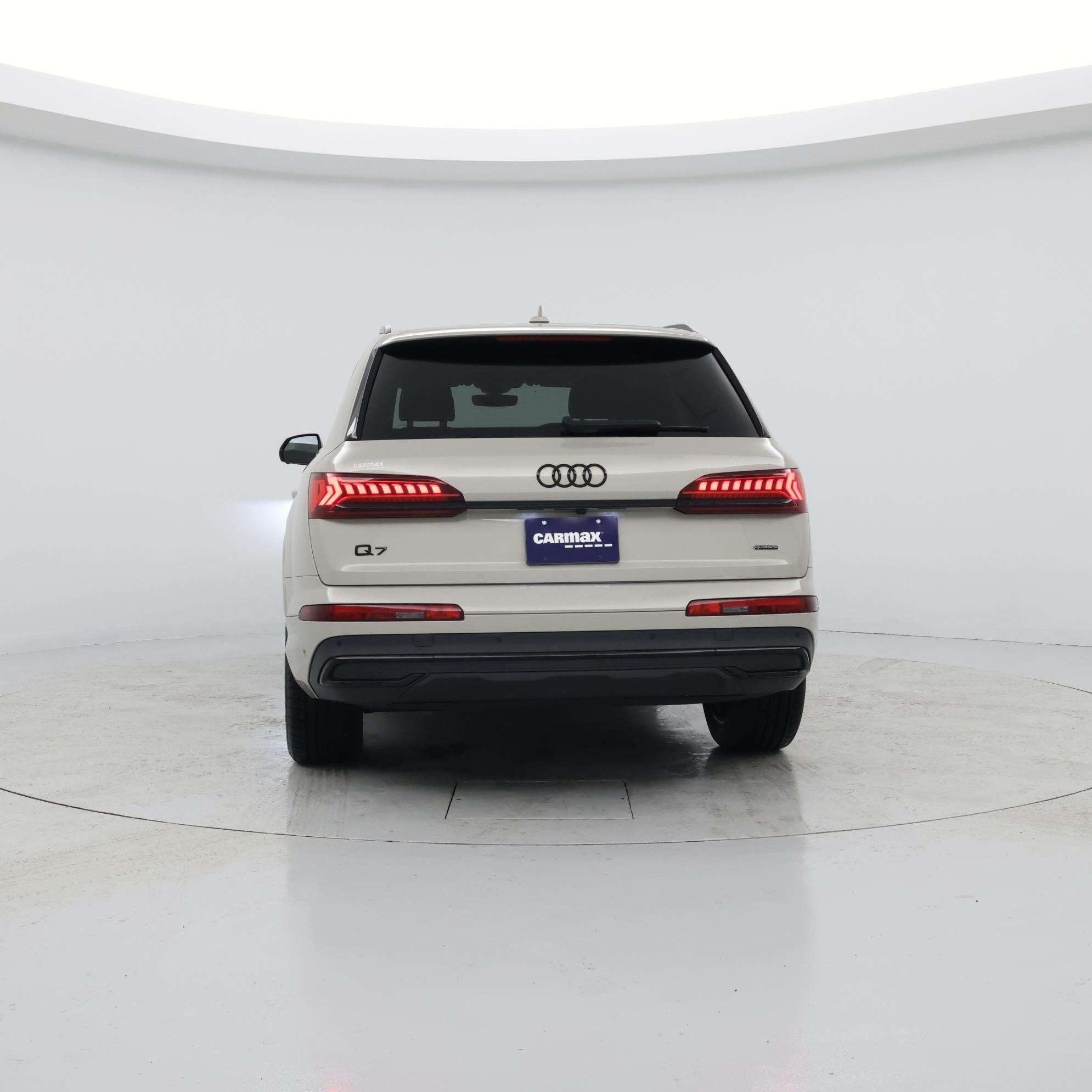 Thumbnail: 2023 Audi Q7 - 6