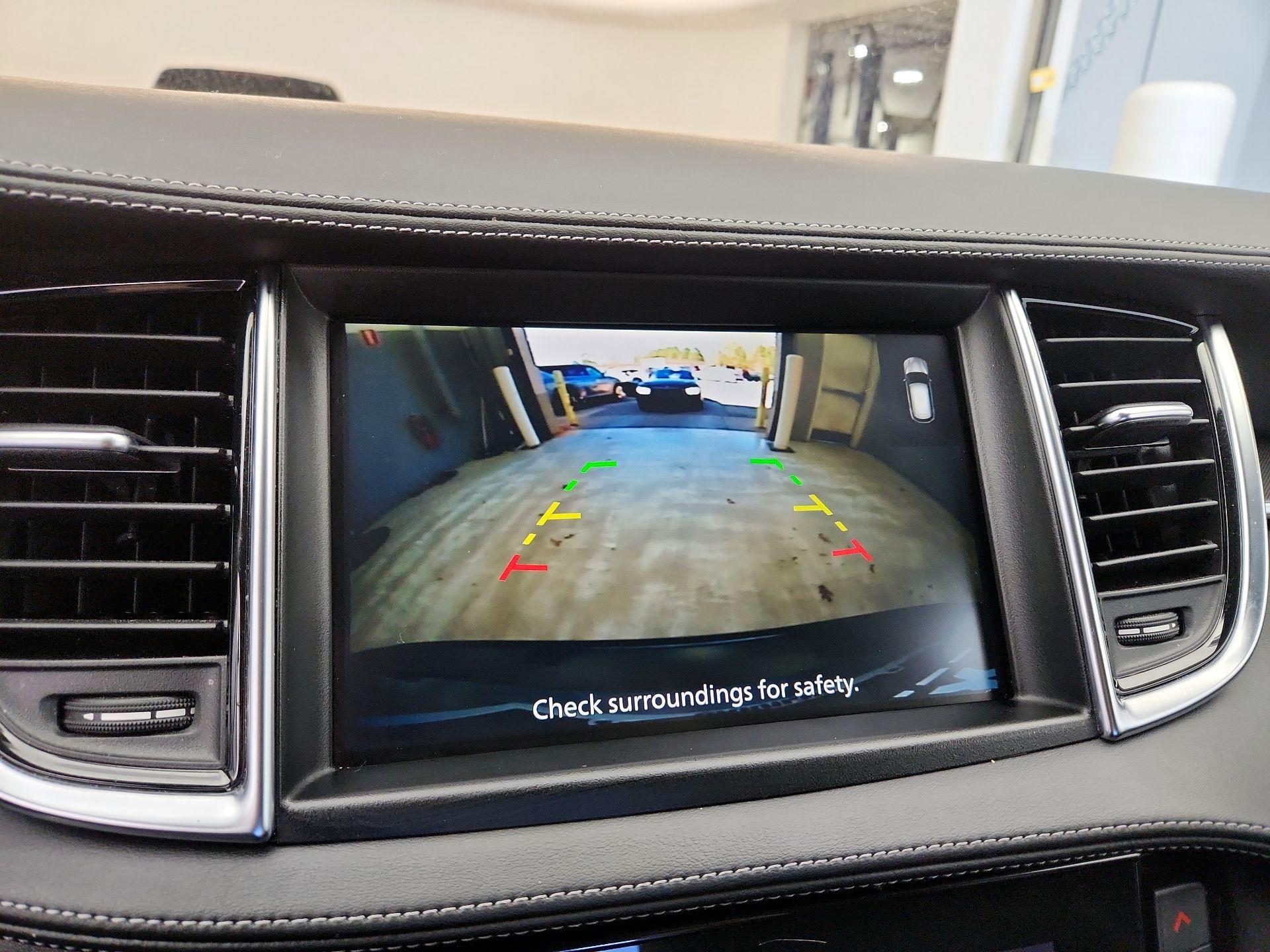 Thumbnail: 2022 INFINITI QX50 - 14