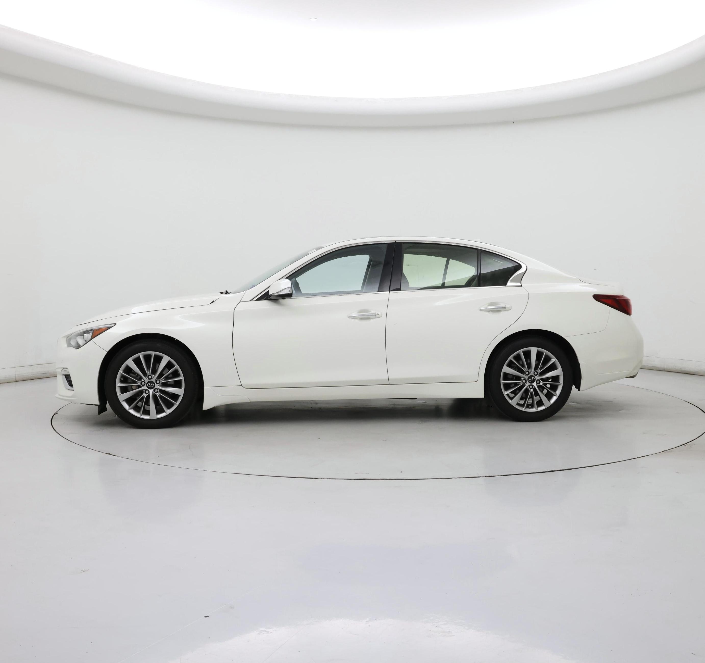 Thumbnail: 2023 INFINITI Q50 - 3