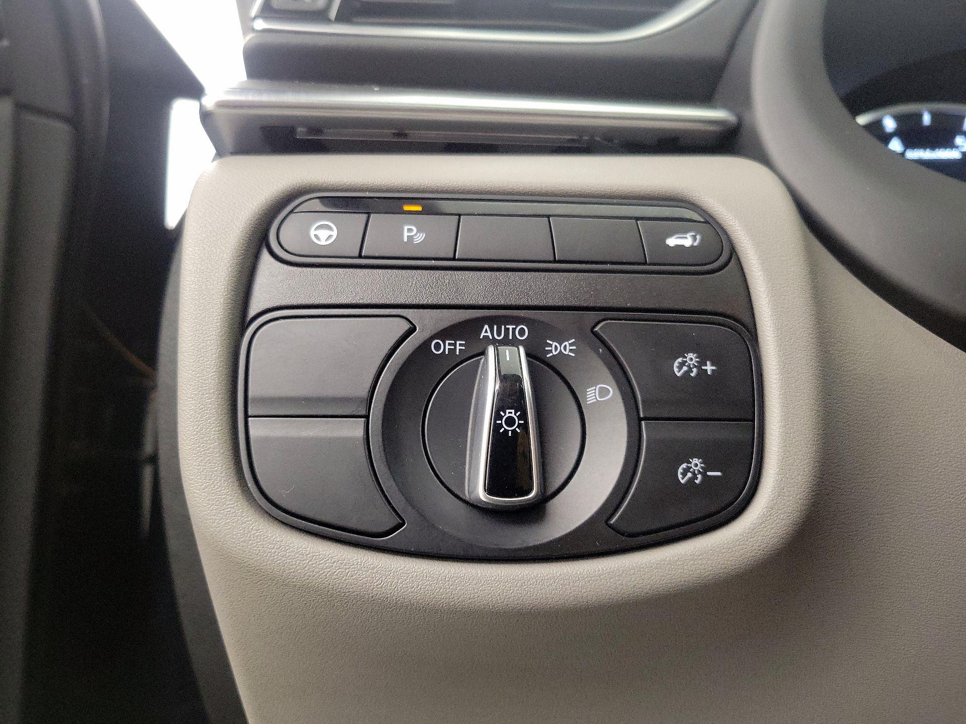 Thumbnail: 2023 INFINITI QX50 - 13