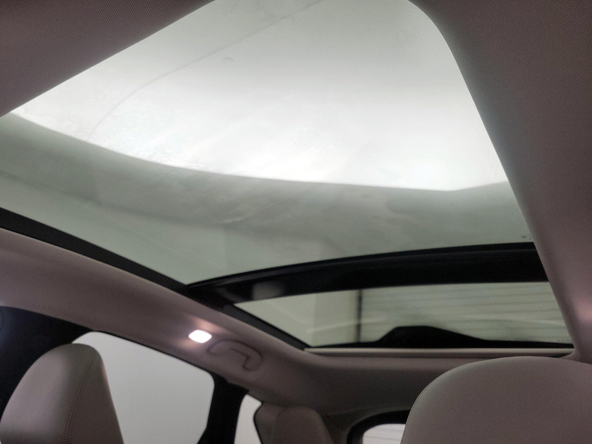 Thumbnail: 2023 INFINITI QX50 - 19