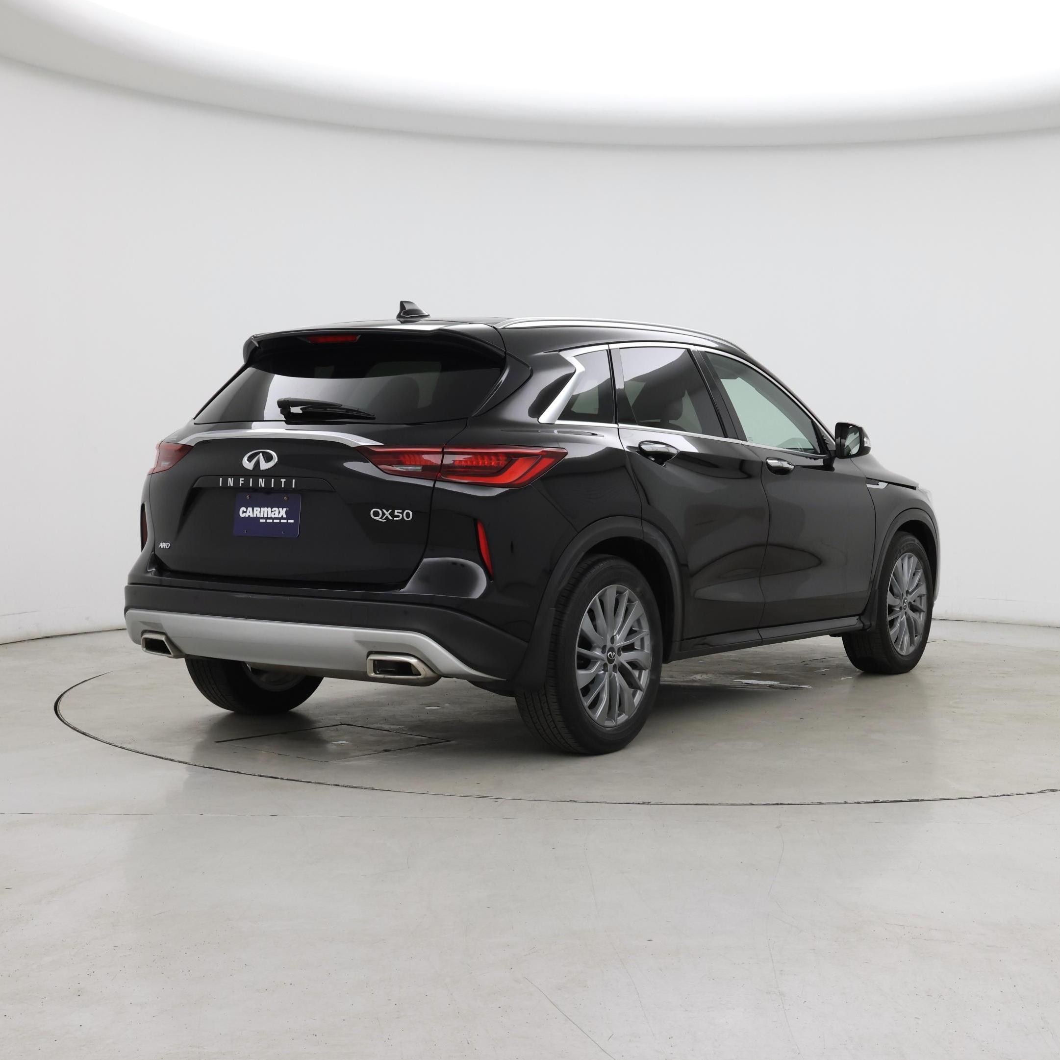 Thumbnail: 2023 INFINITI QX50 - 8