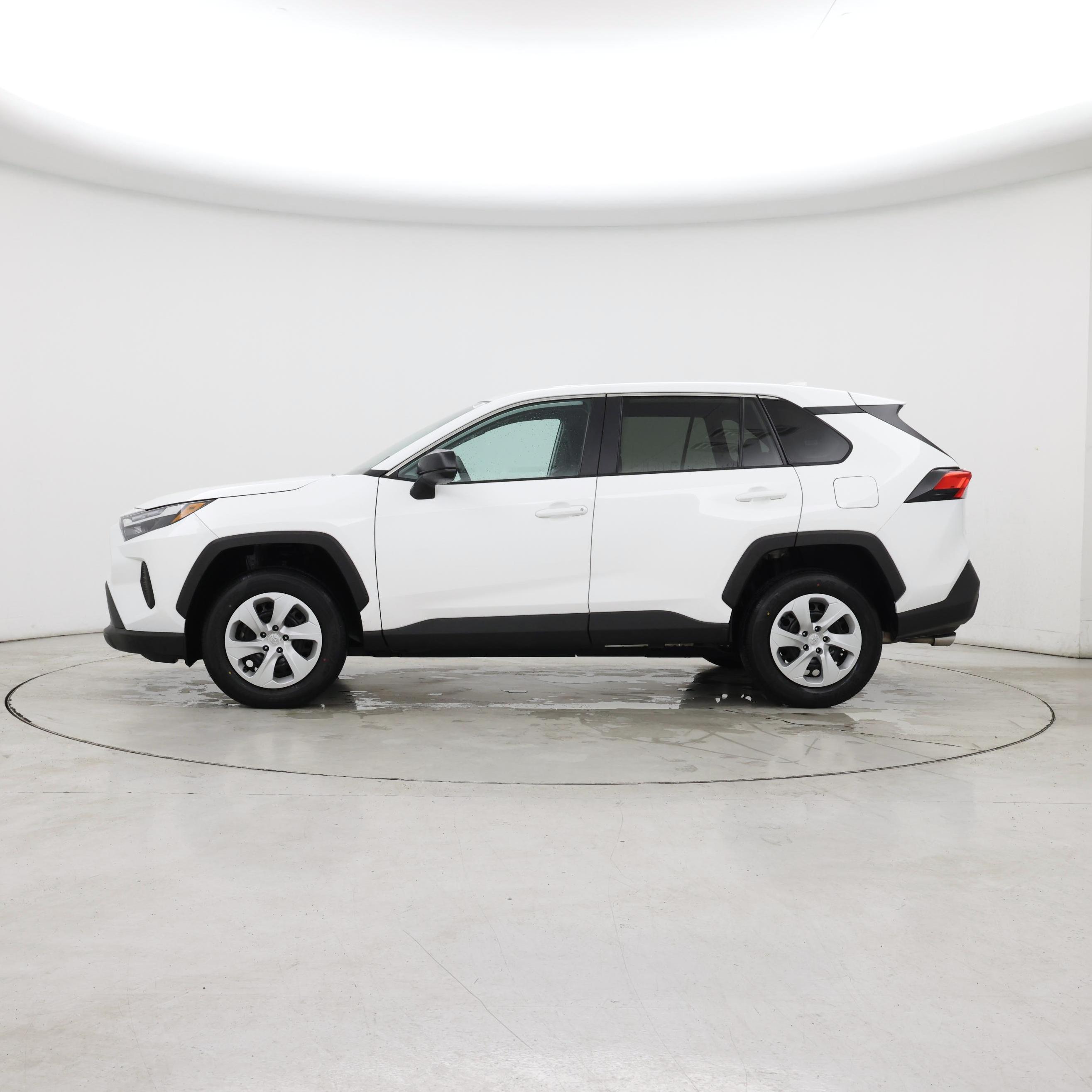 Thumbnail: 2024 Toyota RAV4 - 3