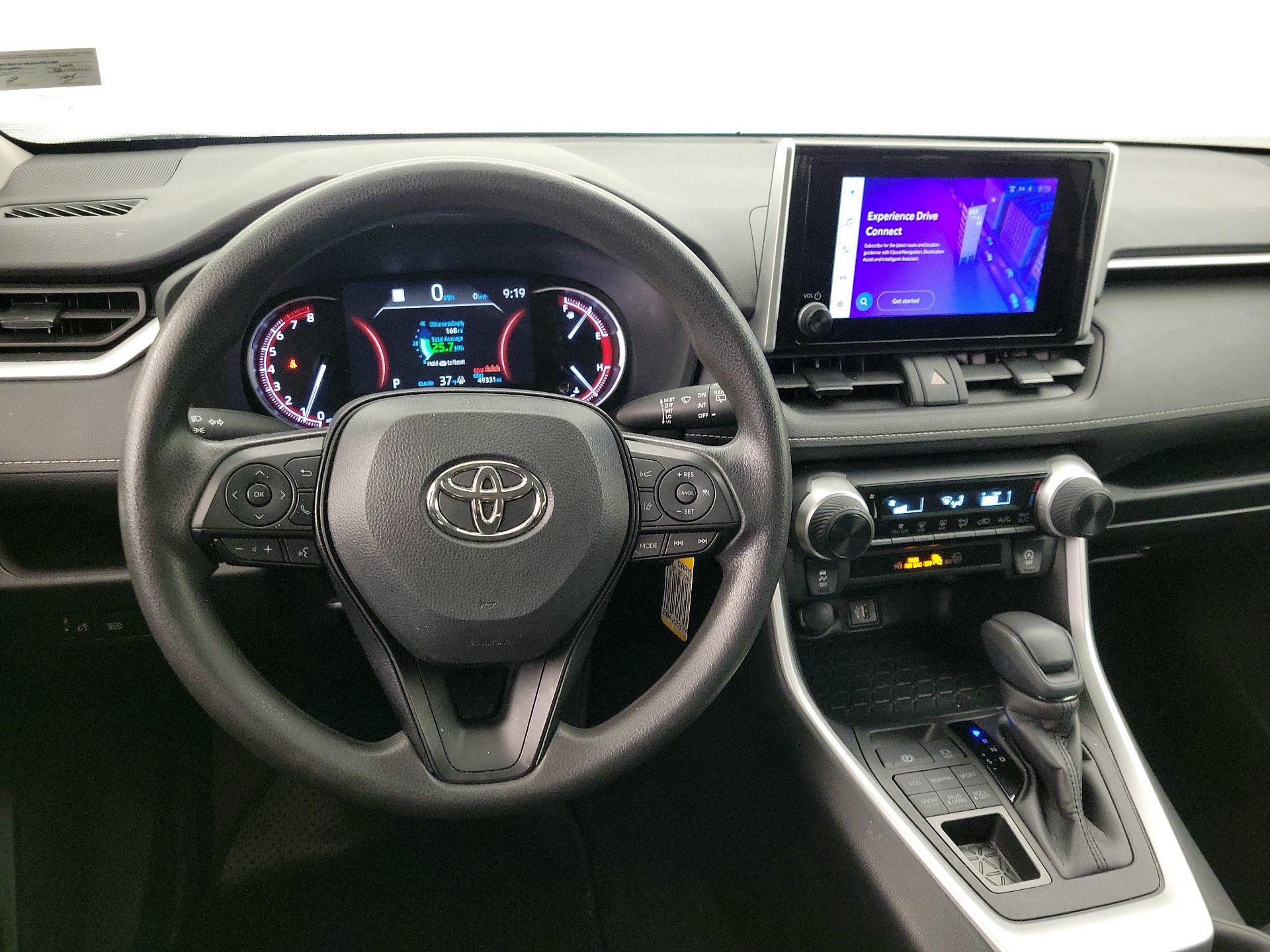 Thumbnail: 2024 Toyota RAV4 - 10