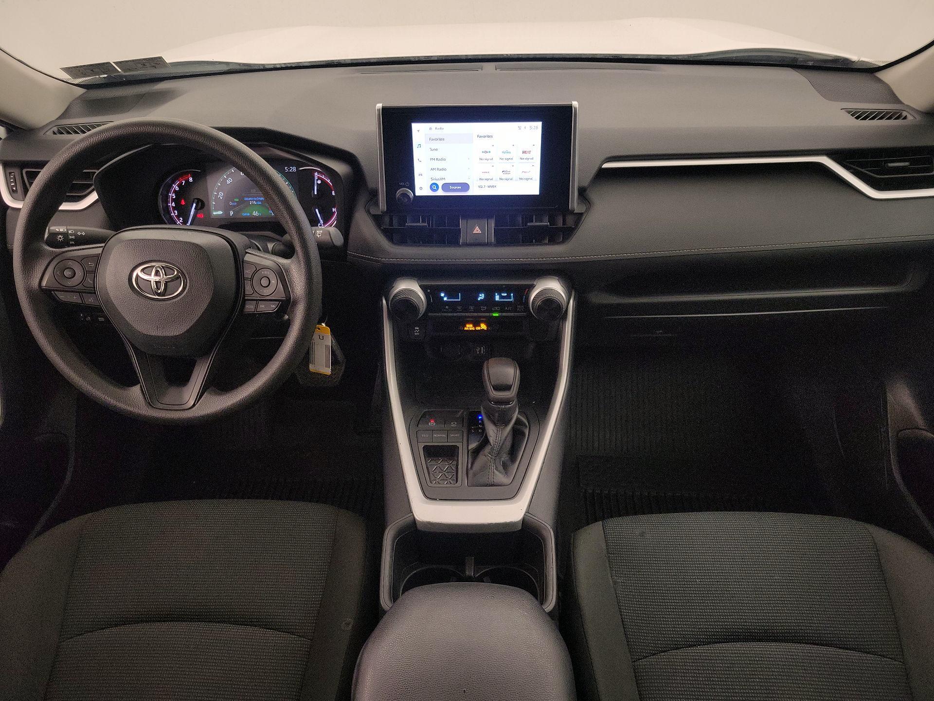 Thumbnail: 2023 Toyota RAV4 - 9