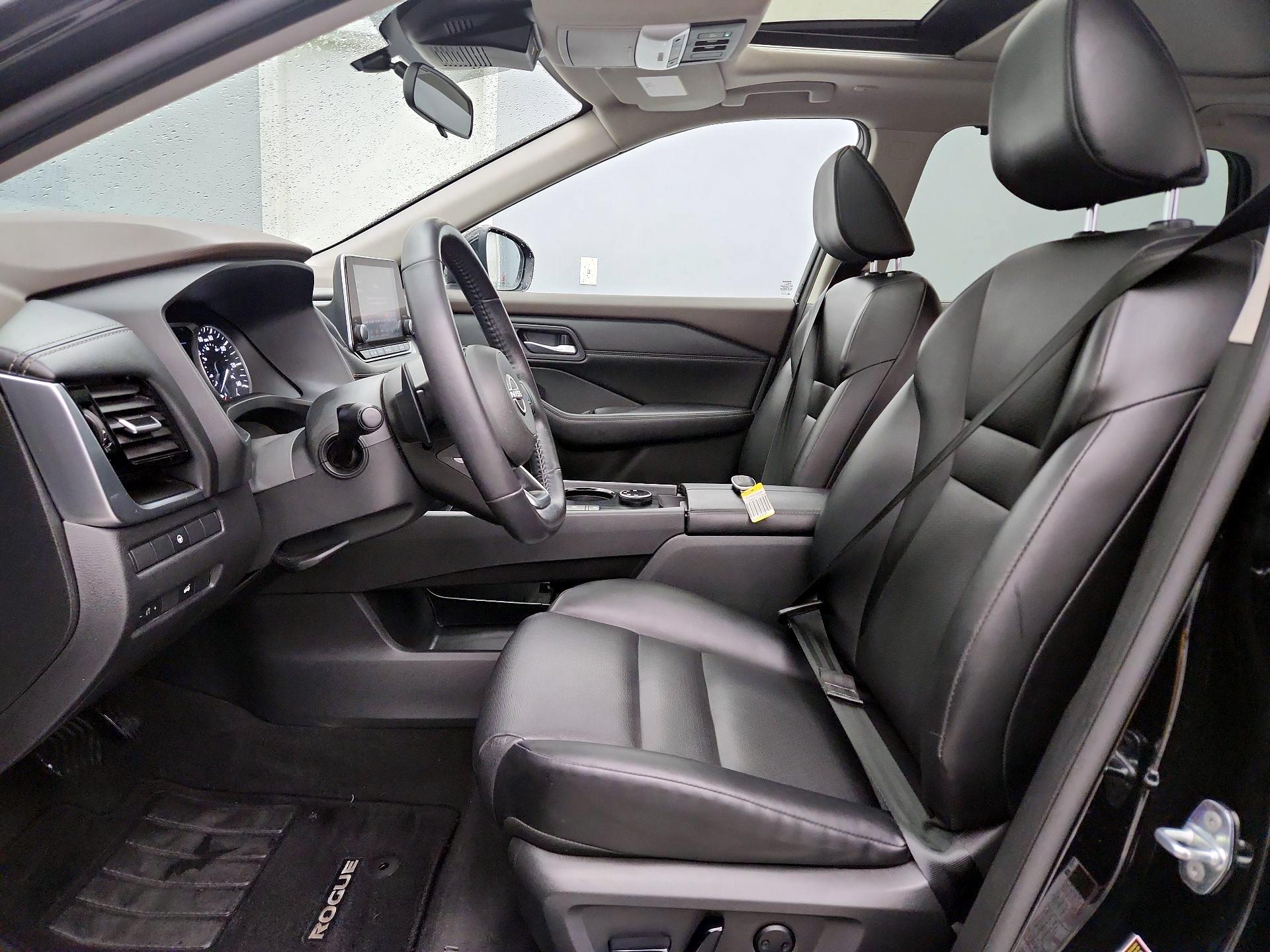 Thumbnail: 2023 Nissan Rogue - 11