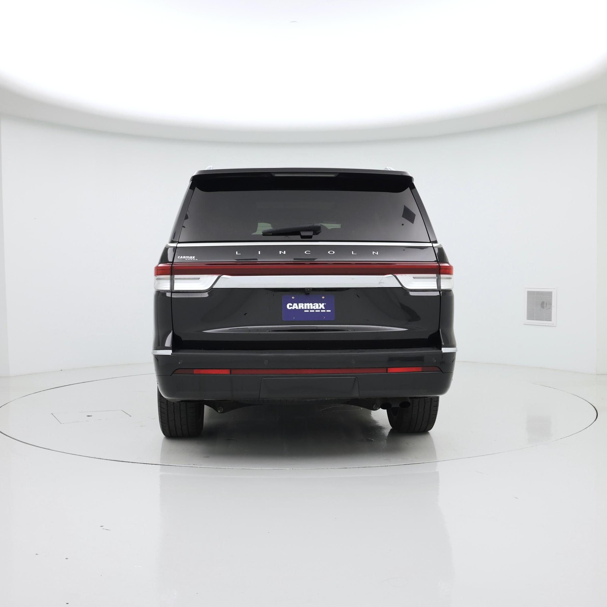Thumbnail: 2023 Lincoln Navigator - 6