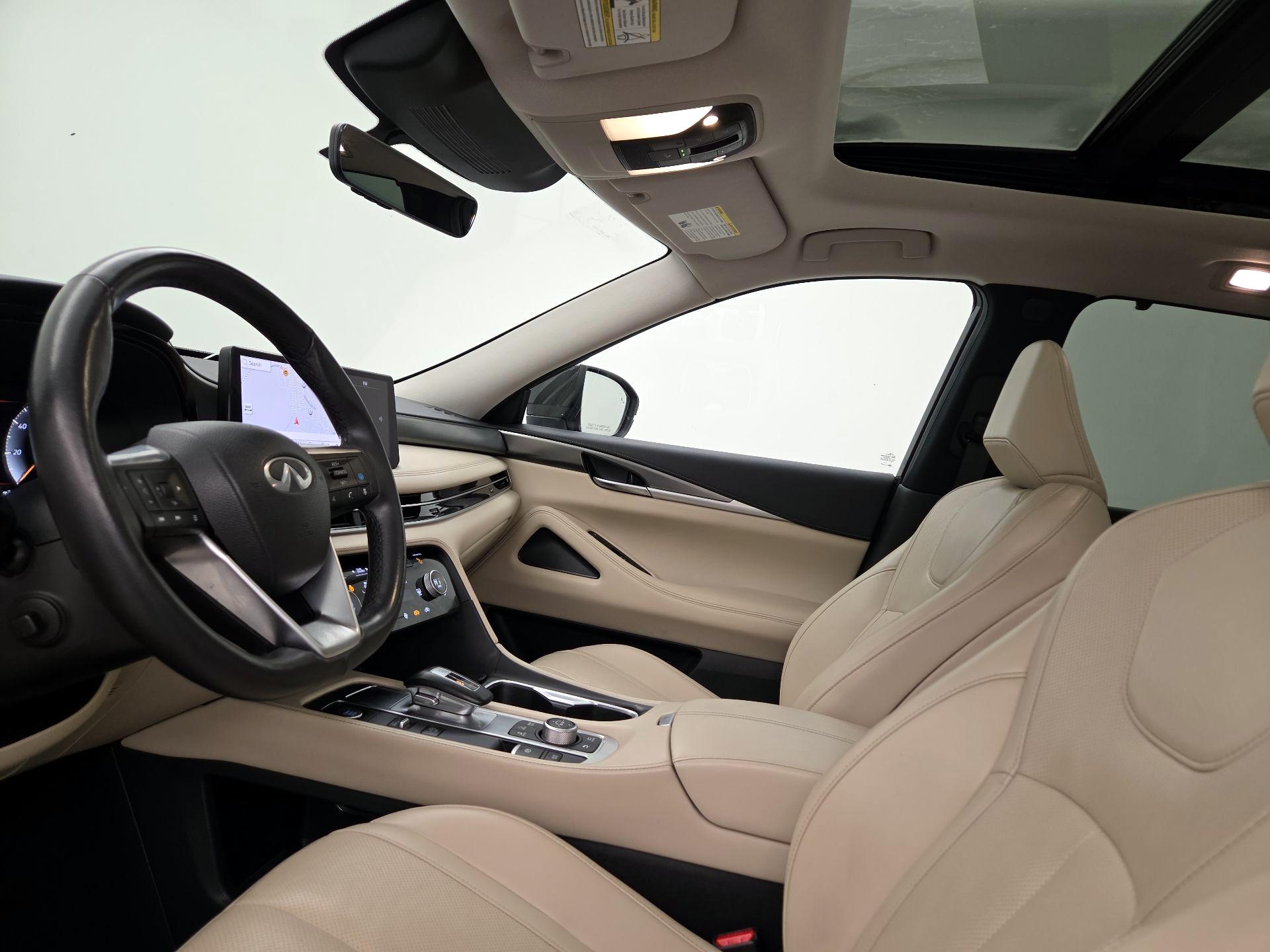 Thumbnail: 2023 INFINITI QX60 - 11