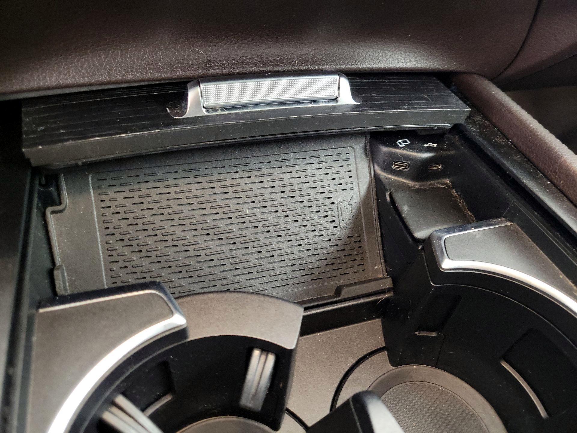 Thumbnail: 2020 Mercedes-Benz GLE - 19