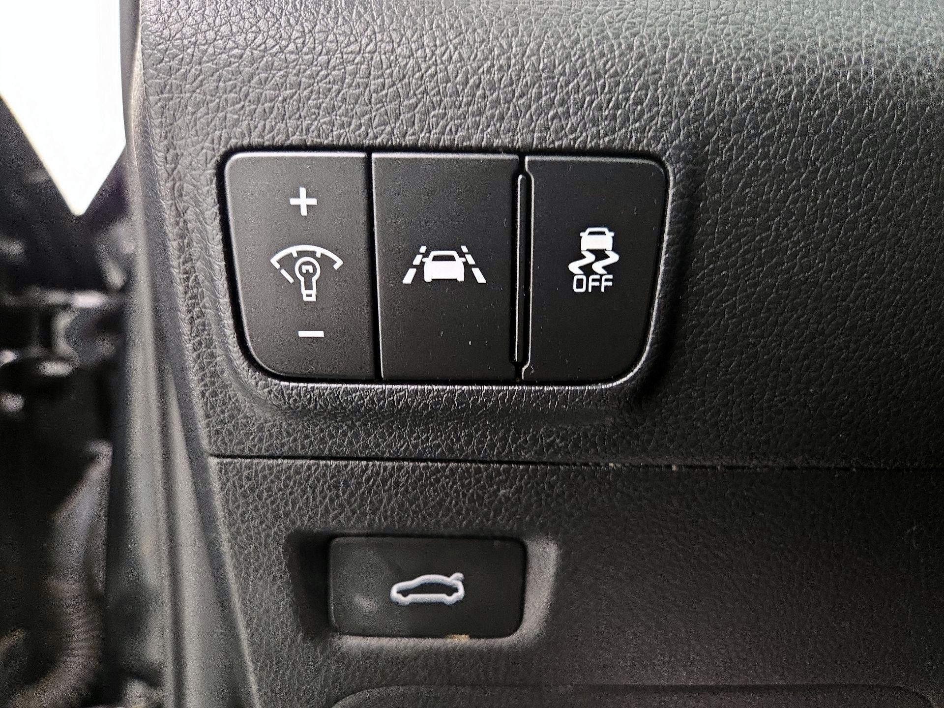 Thumbnail: 2024 Kia K5 - 13