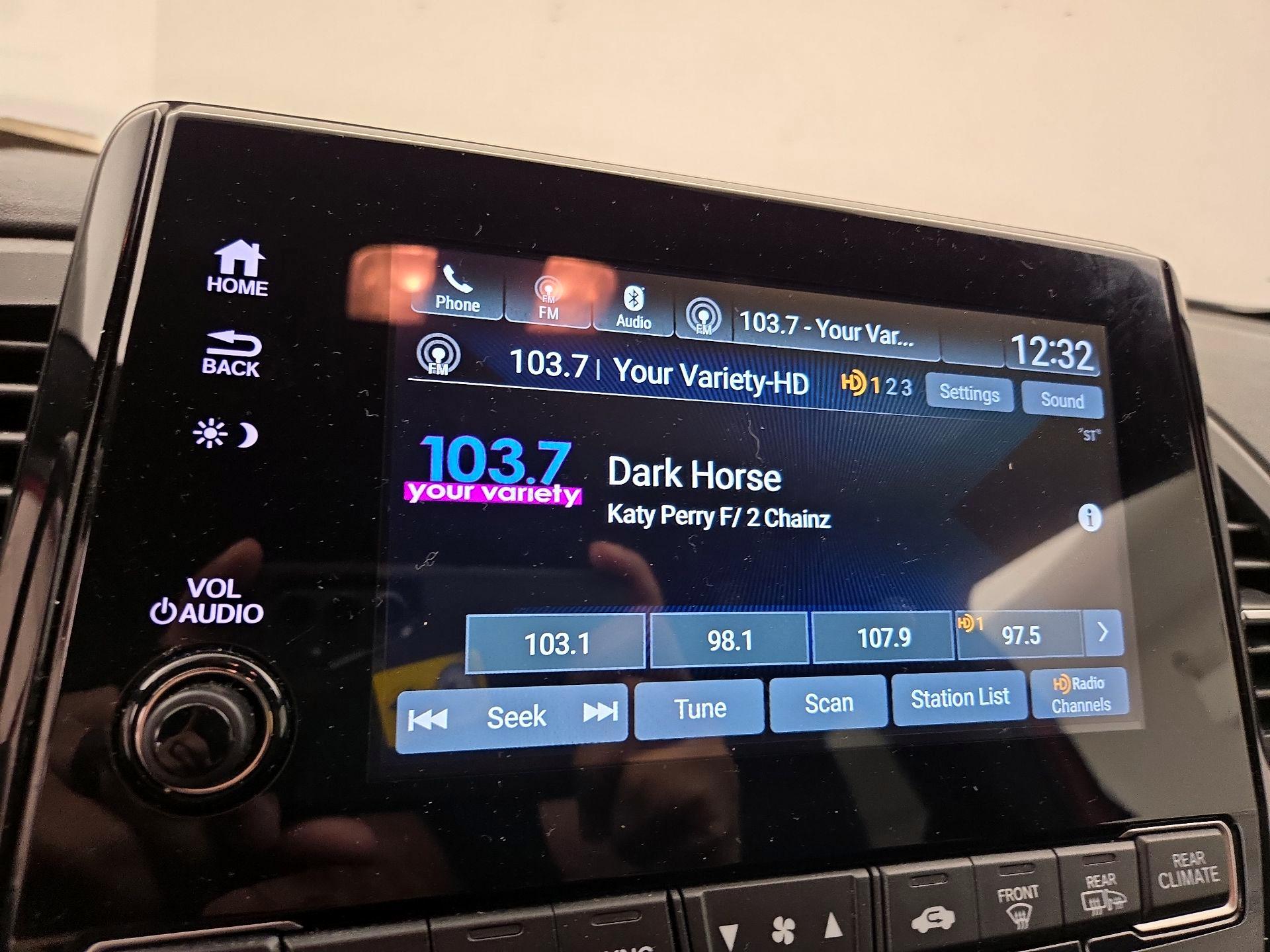 Thumbnail: 2023 Honda Odyssey - 15