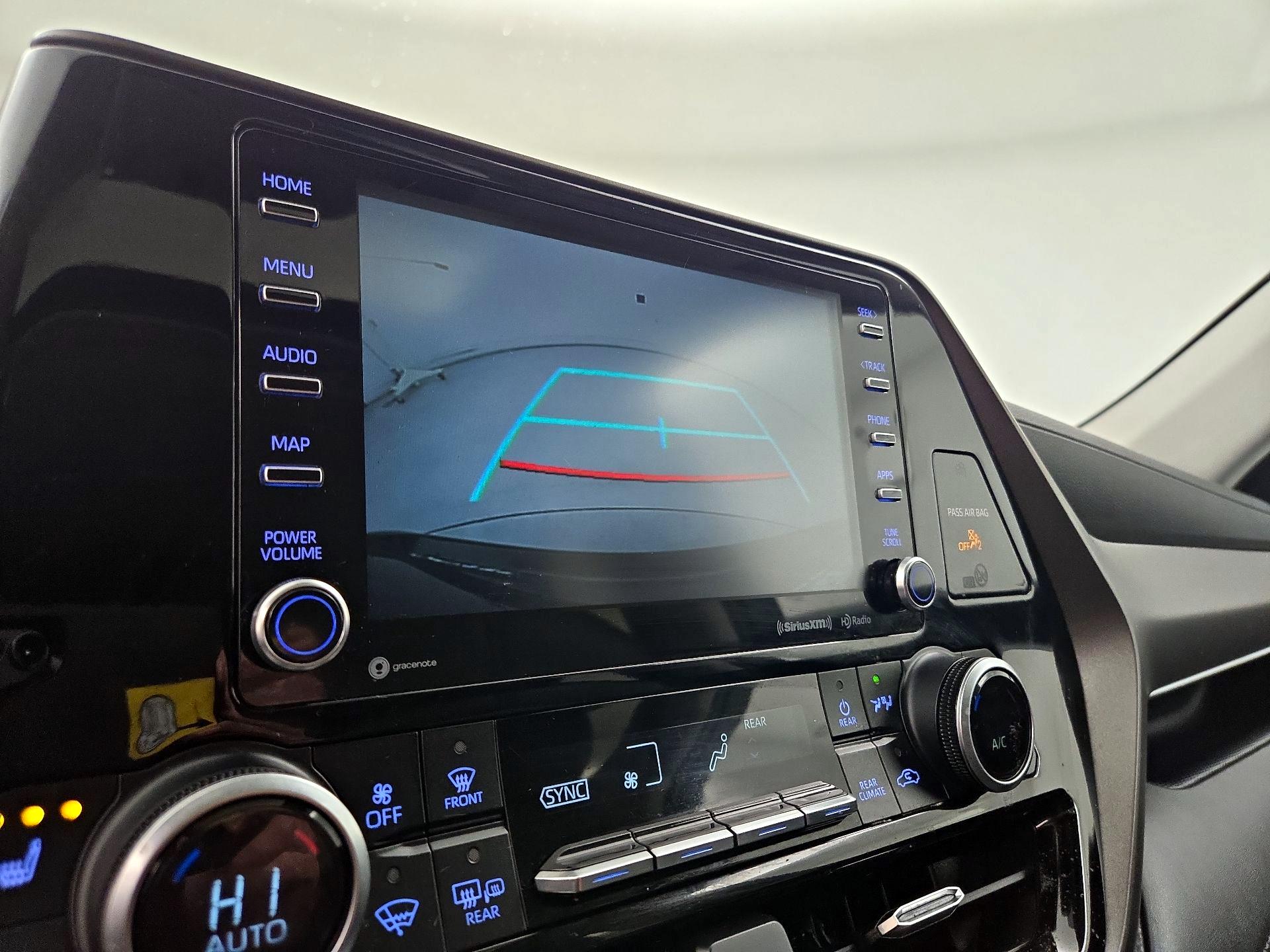 Thumbnail: 2021 Toyota Highlander - 15