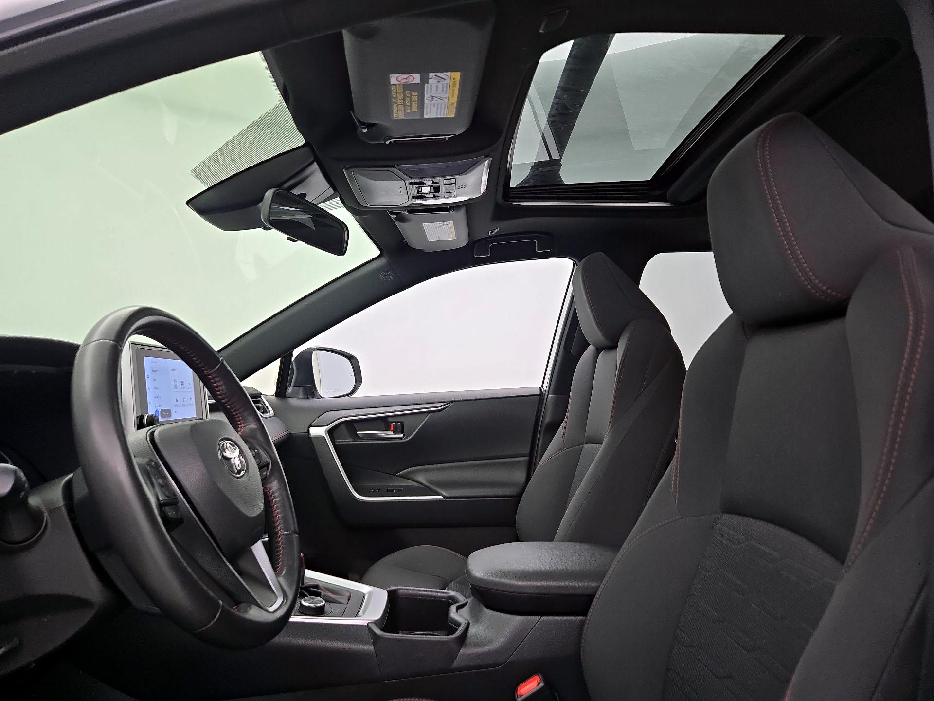 Thumbnail: 2023 Toyota RAV4 - 19