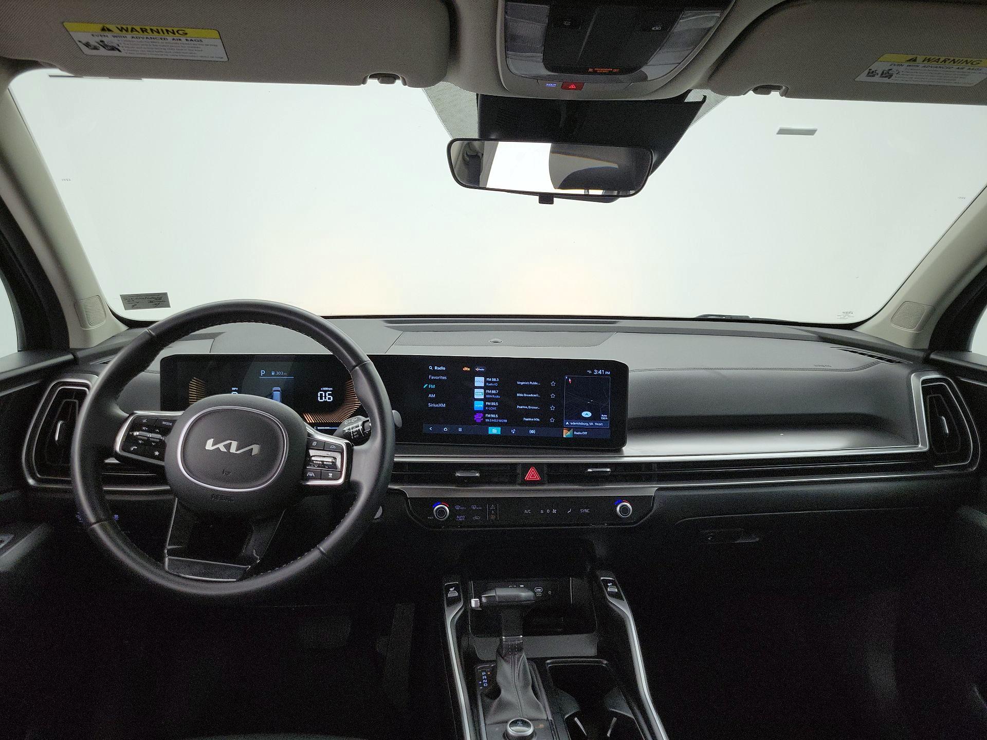 Thumbnail: 2024 Kia Sorento - 9