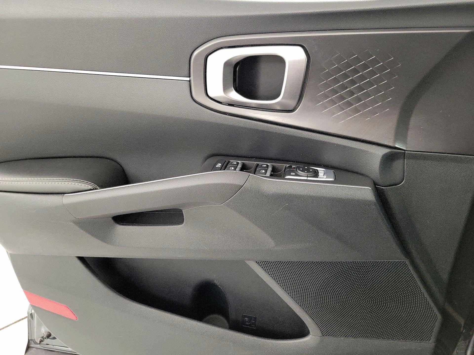 Thumbnail: 2024 Kia Sorento - 12