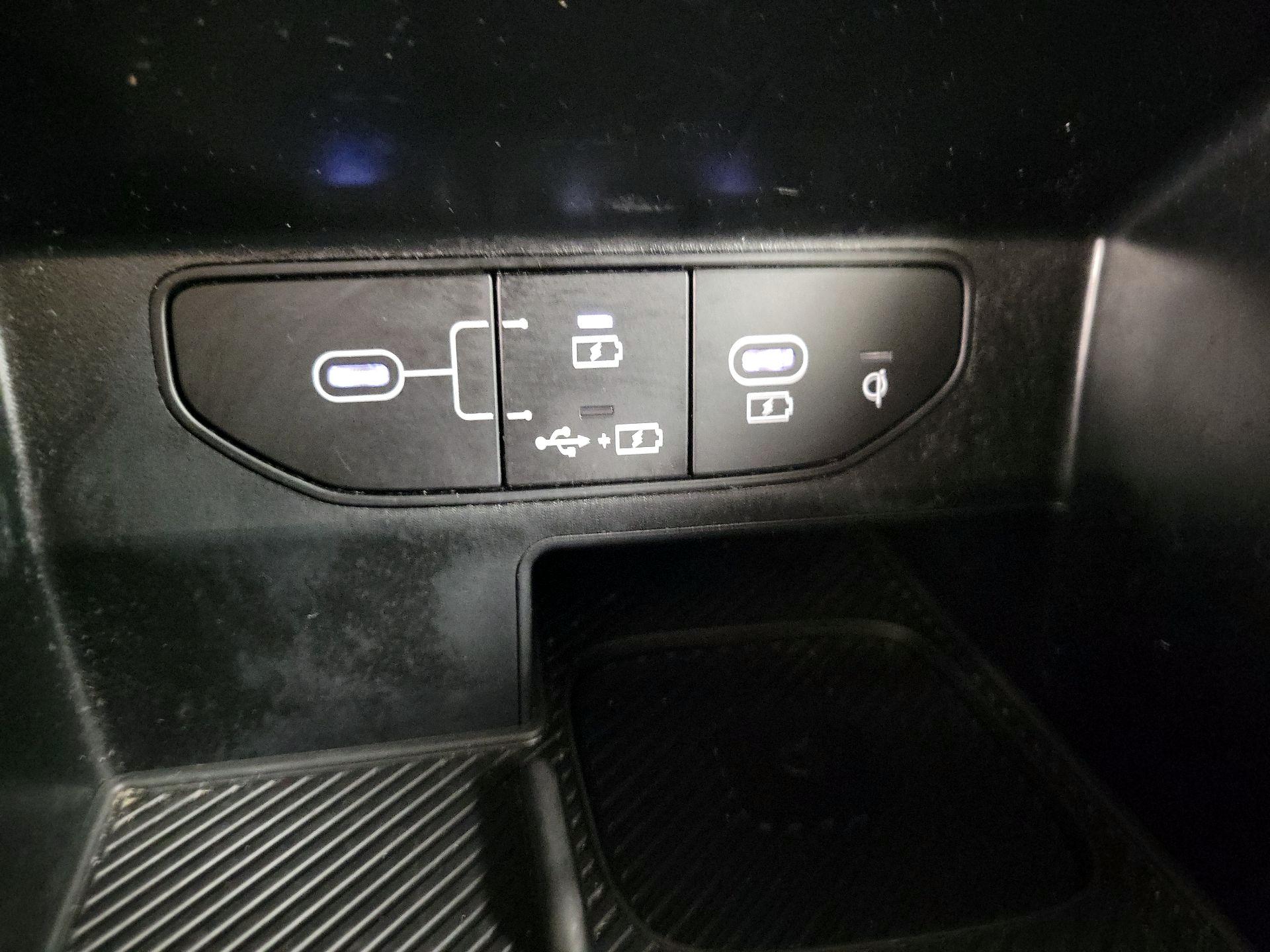 Thumbnail: 2024 Kia Sorento - 19