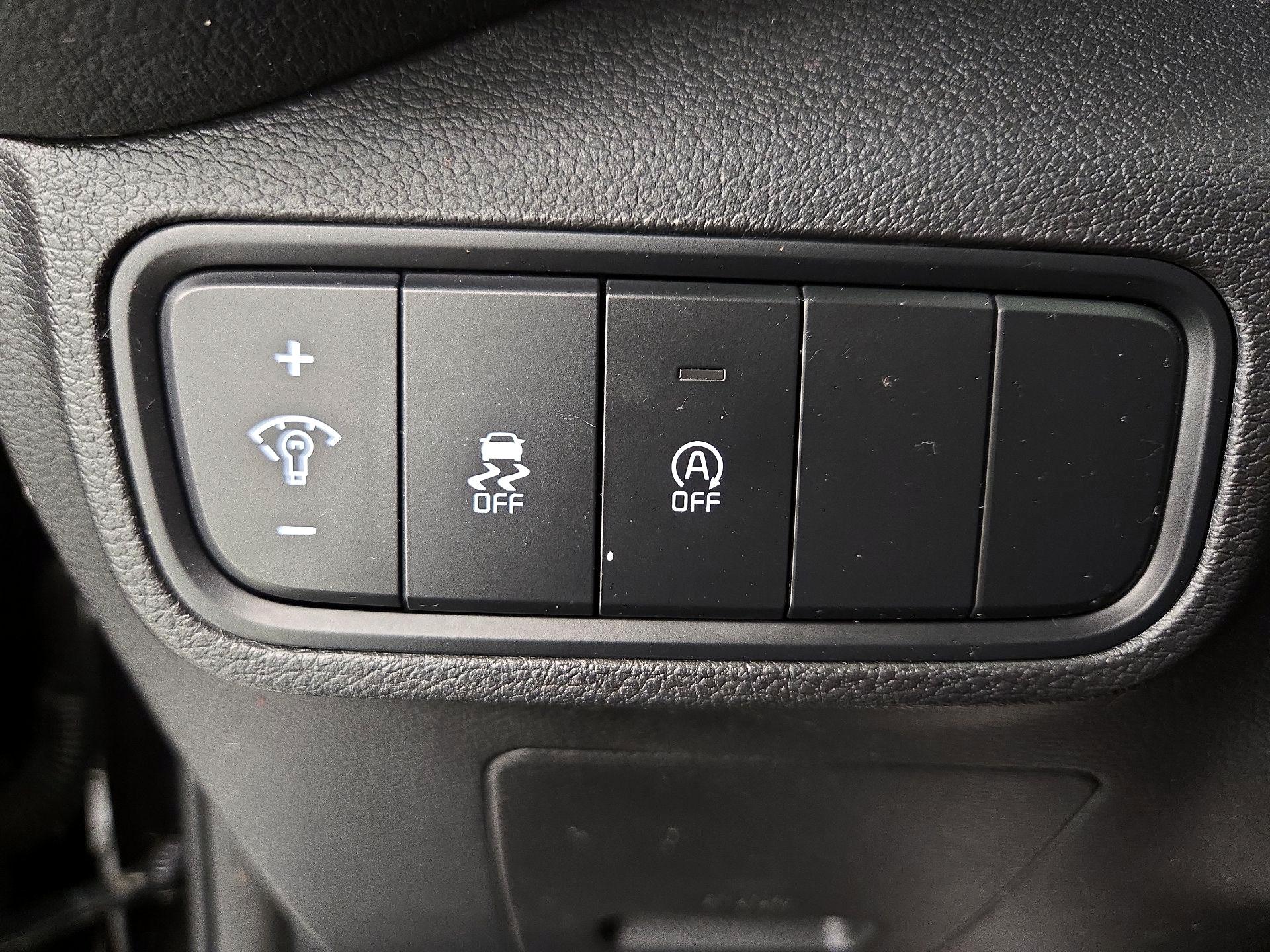 Thumbnail: 2023 Kia Soul - 13