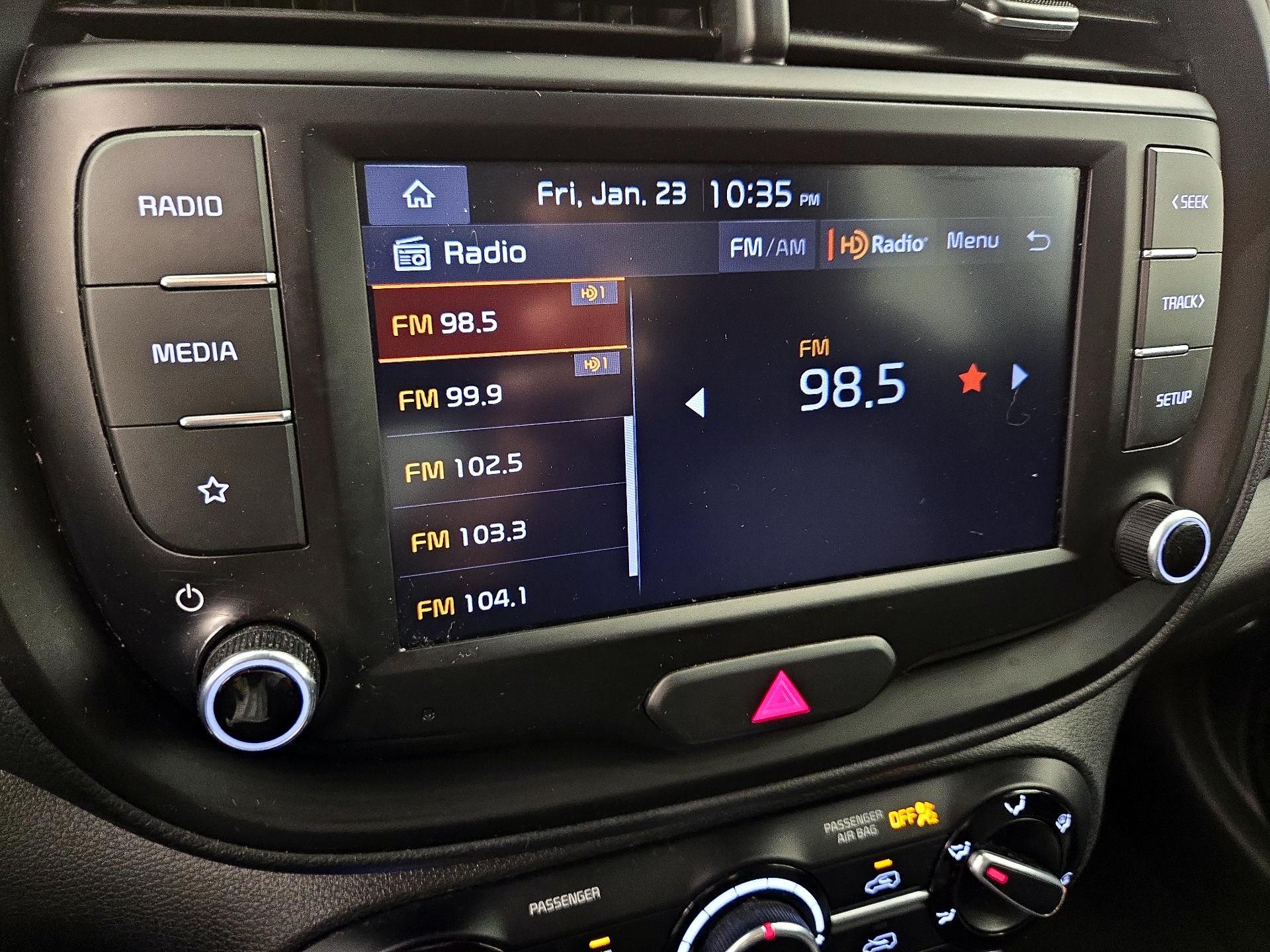 Thumbnail: 2023 Kia Soul - 15