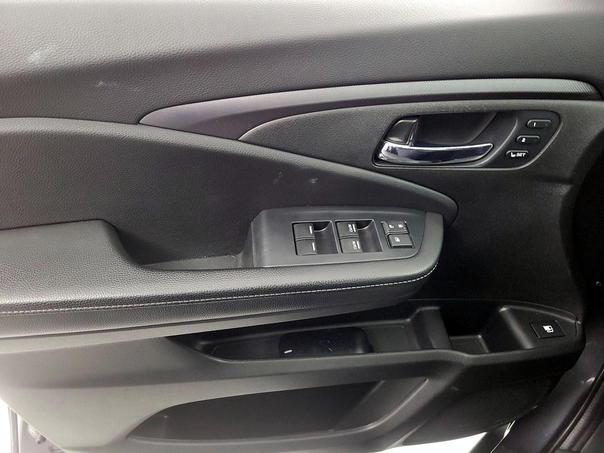 Thumbnail: 2023 Honda Ridgeline - 12