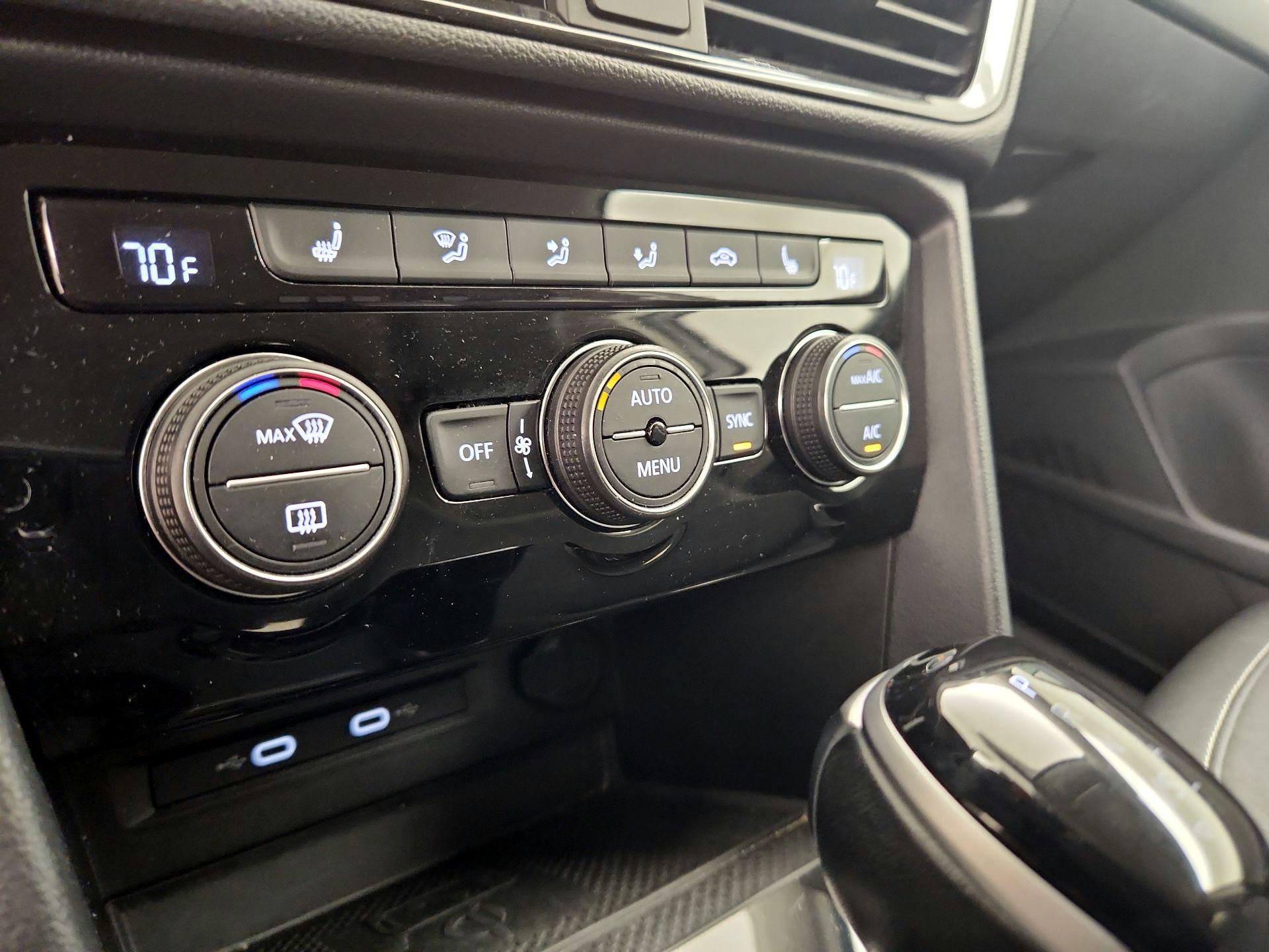 Thumbnail: 2024 Volkswagen Taos - 16