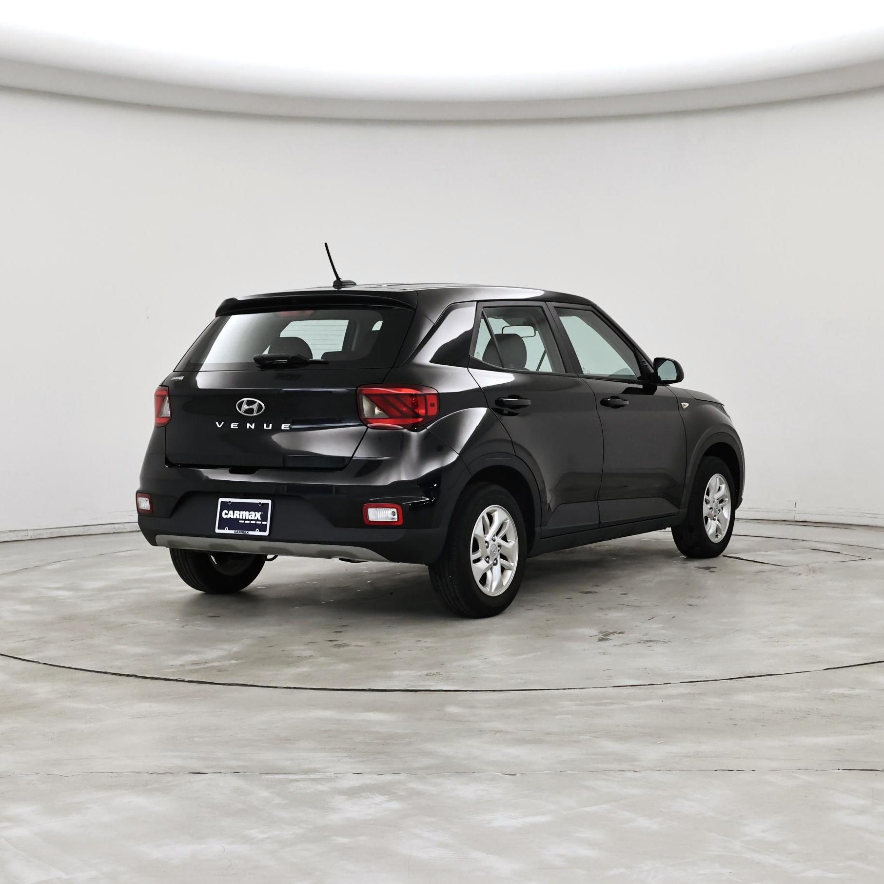 Thumbnail: 2023 Hyundai Venue - 8