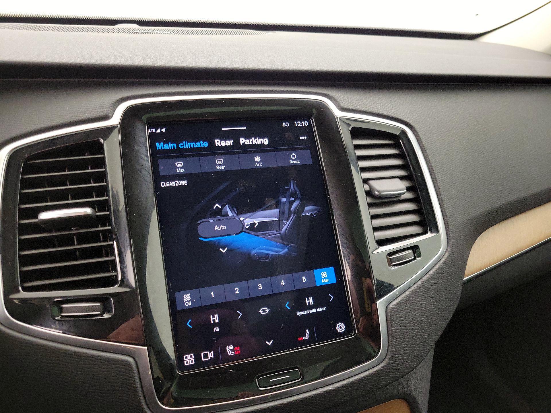 Thumbnail: 2024 Volvo XC90 - 17