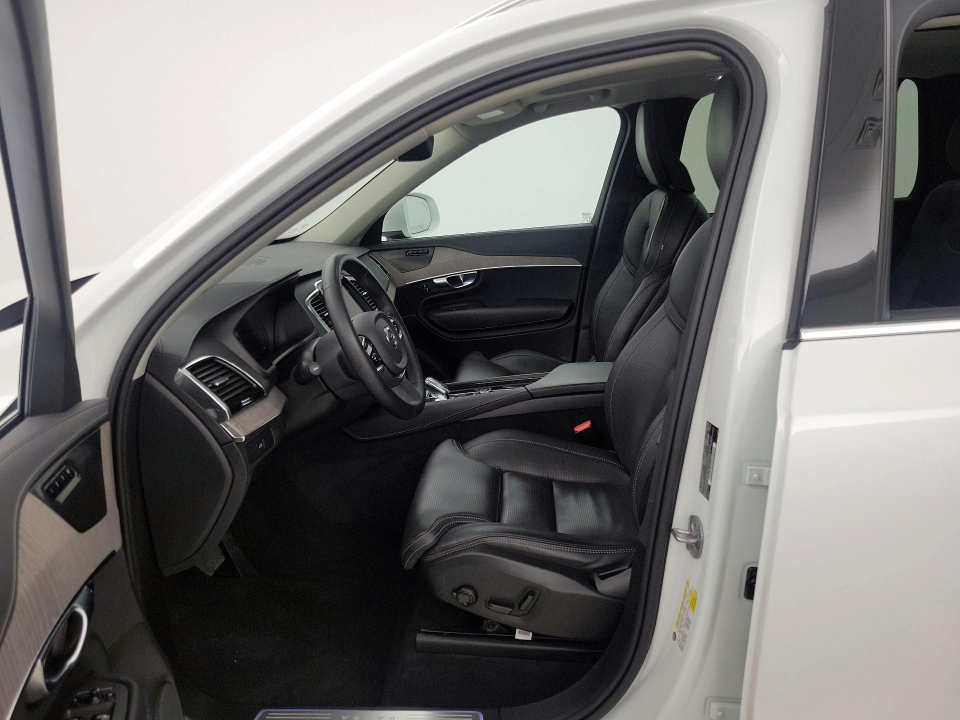 Thumbnail: 2023 Volvo XC90 - 11