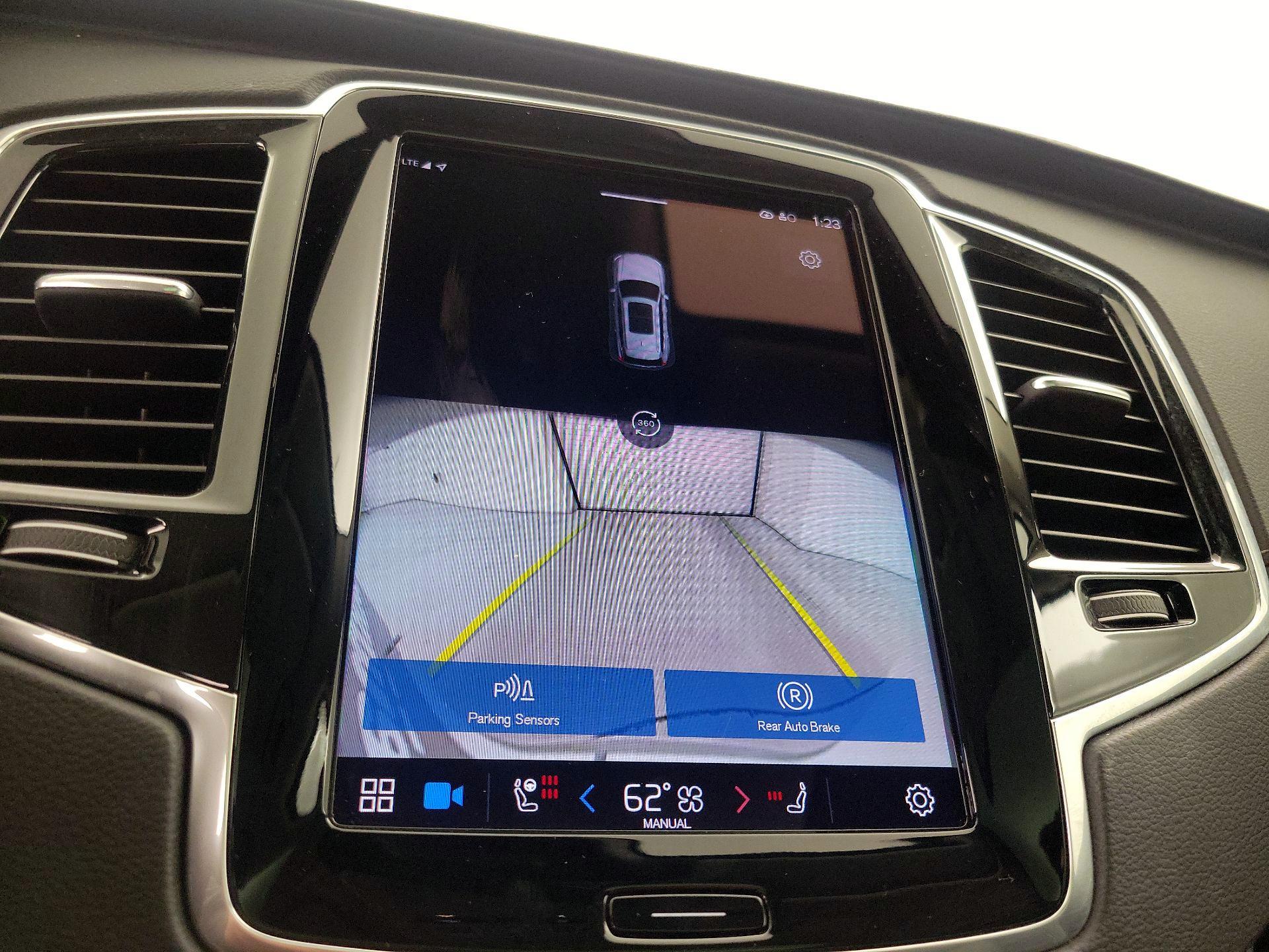 Thumbnail: 2023 Volvo XC90 - 15