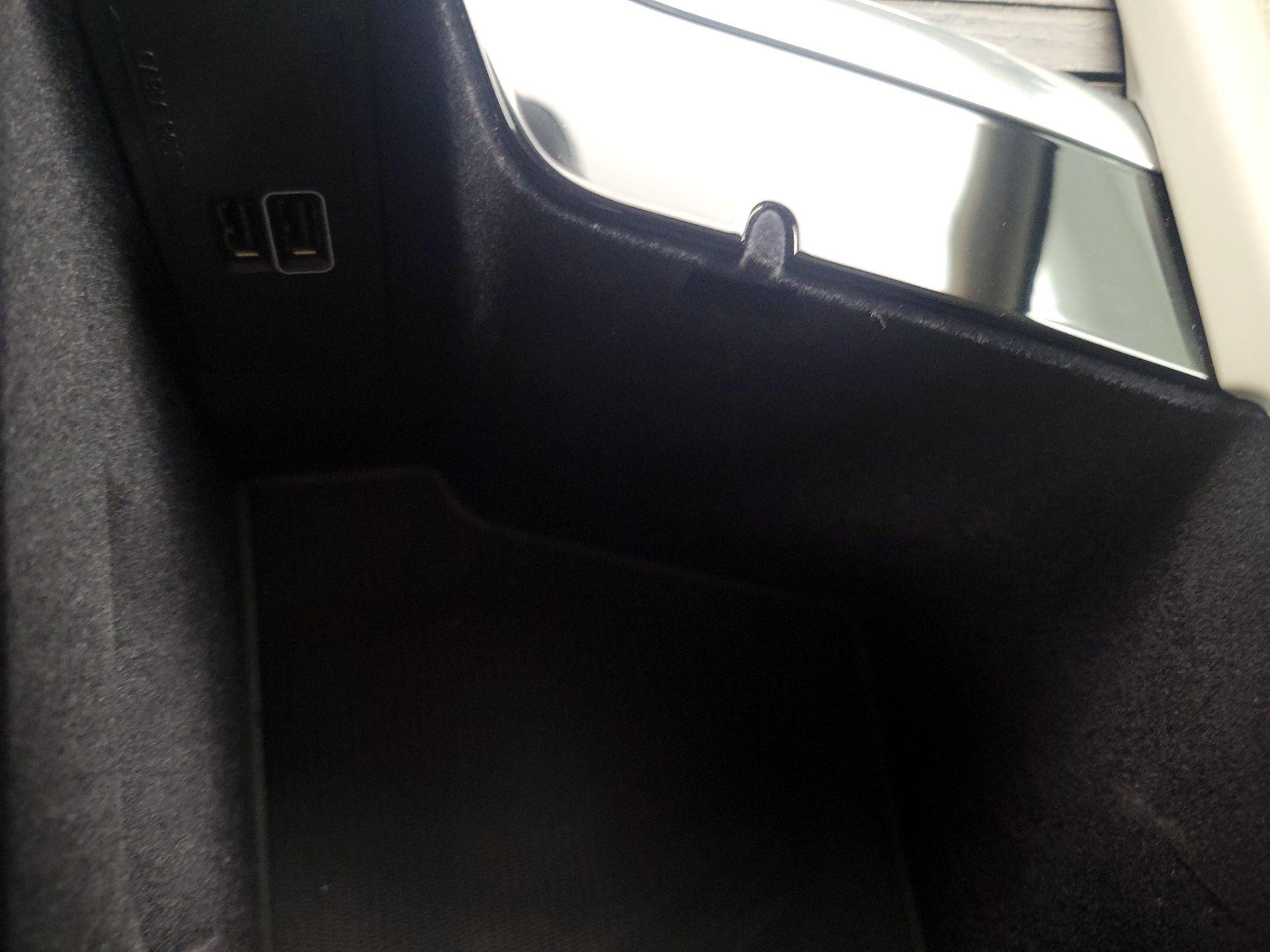 Thumbnail: 2022 Volvo XC90 - 18