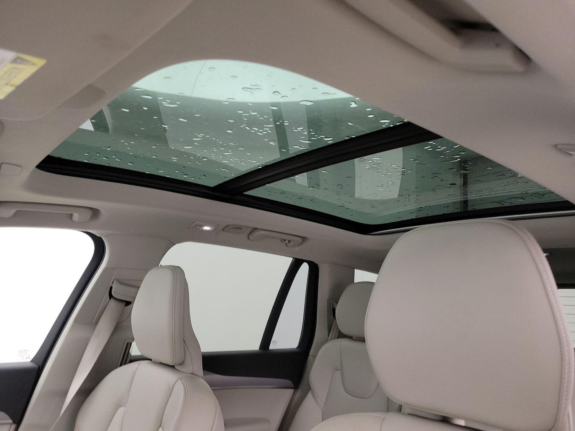 Thumbnail: 2023 Volvo XC90 - 20