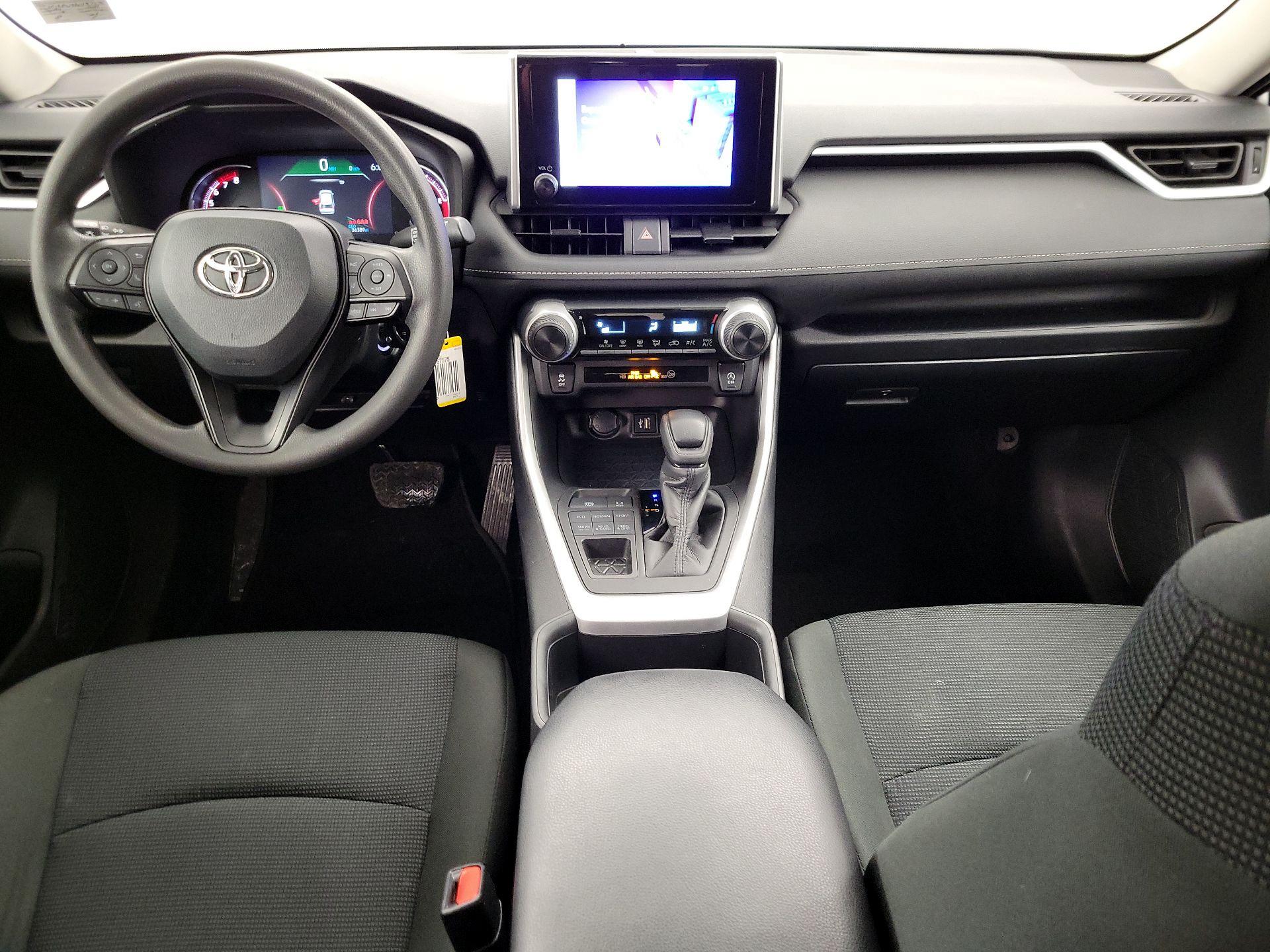 Thumbnail: 2024 Toyota RAV4 - 9