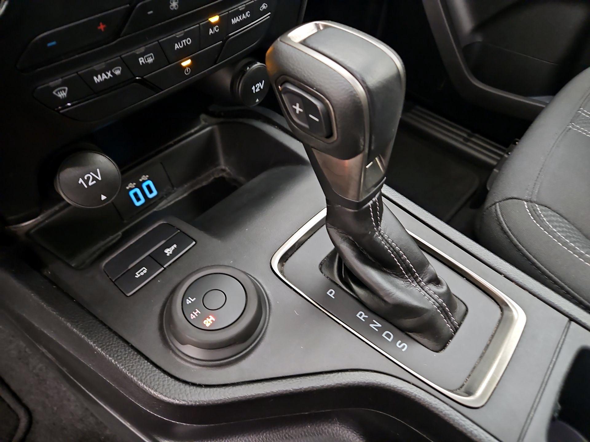 Thumbnail: 2022 Ford Ranger - 17