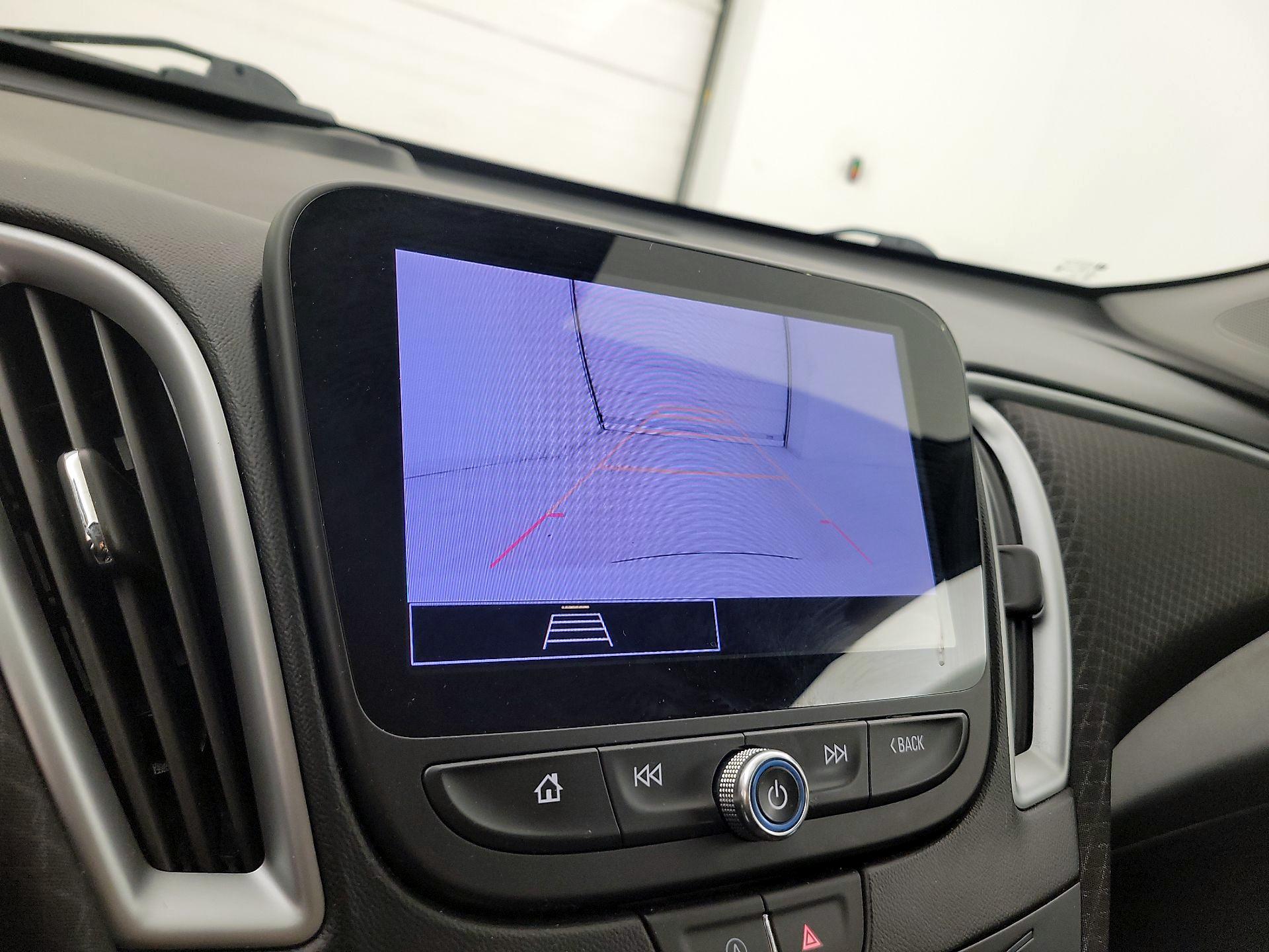 Thumbnail: 2023 Chevrolet Malibu - 12