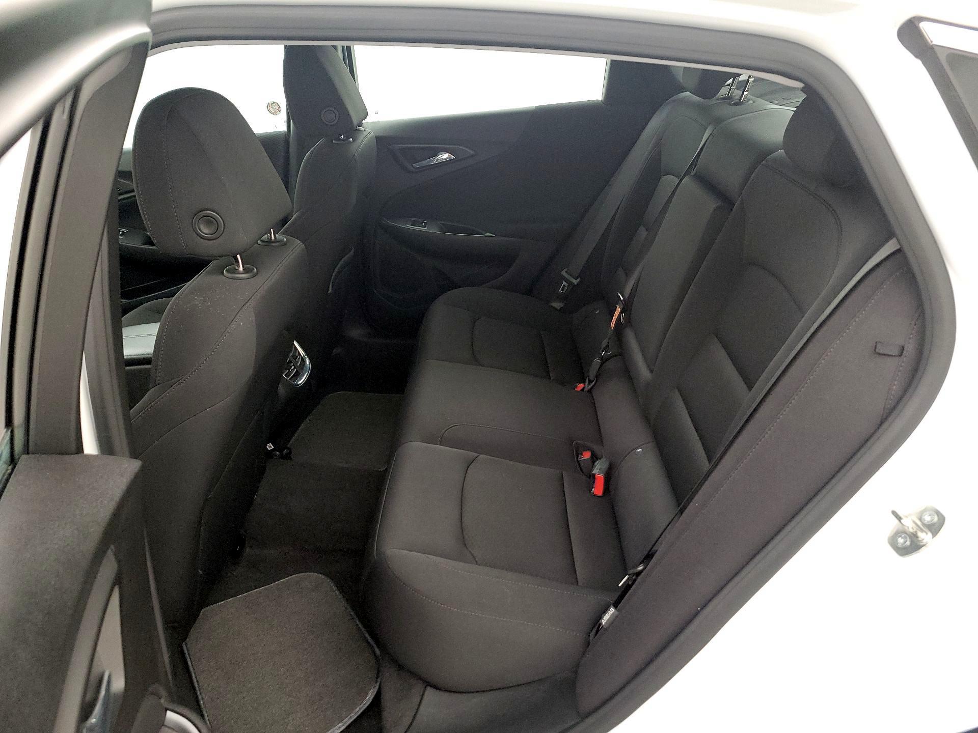 Thumbnail: 2023 Chevrolet Malibu - 17