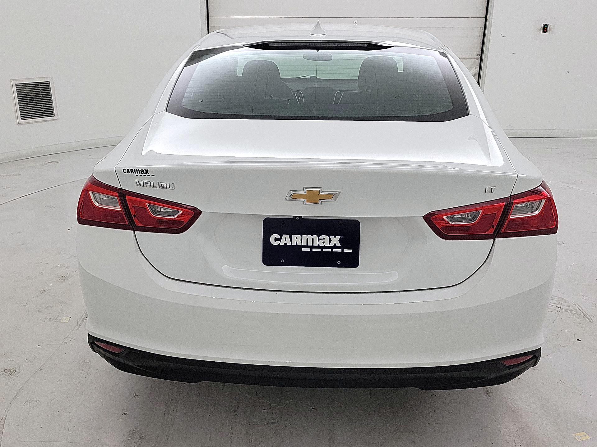 Thumbnail: 2023 Chevrolet Malibu - 6