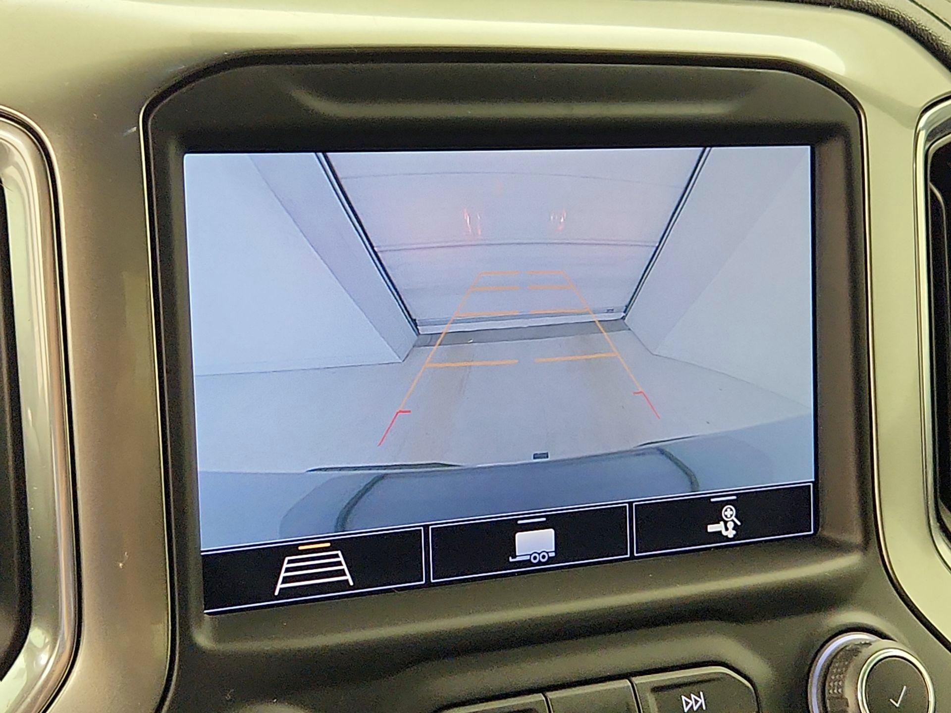 Thumbnail: 2020 Chevrolet Silverado 1500 - 14