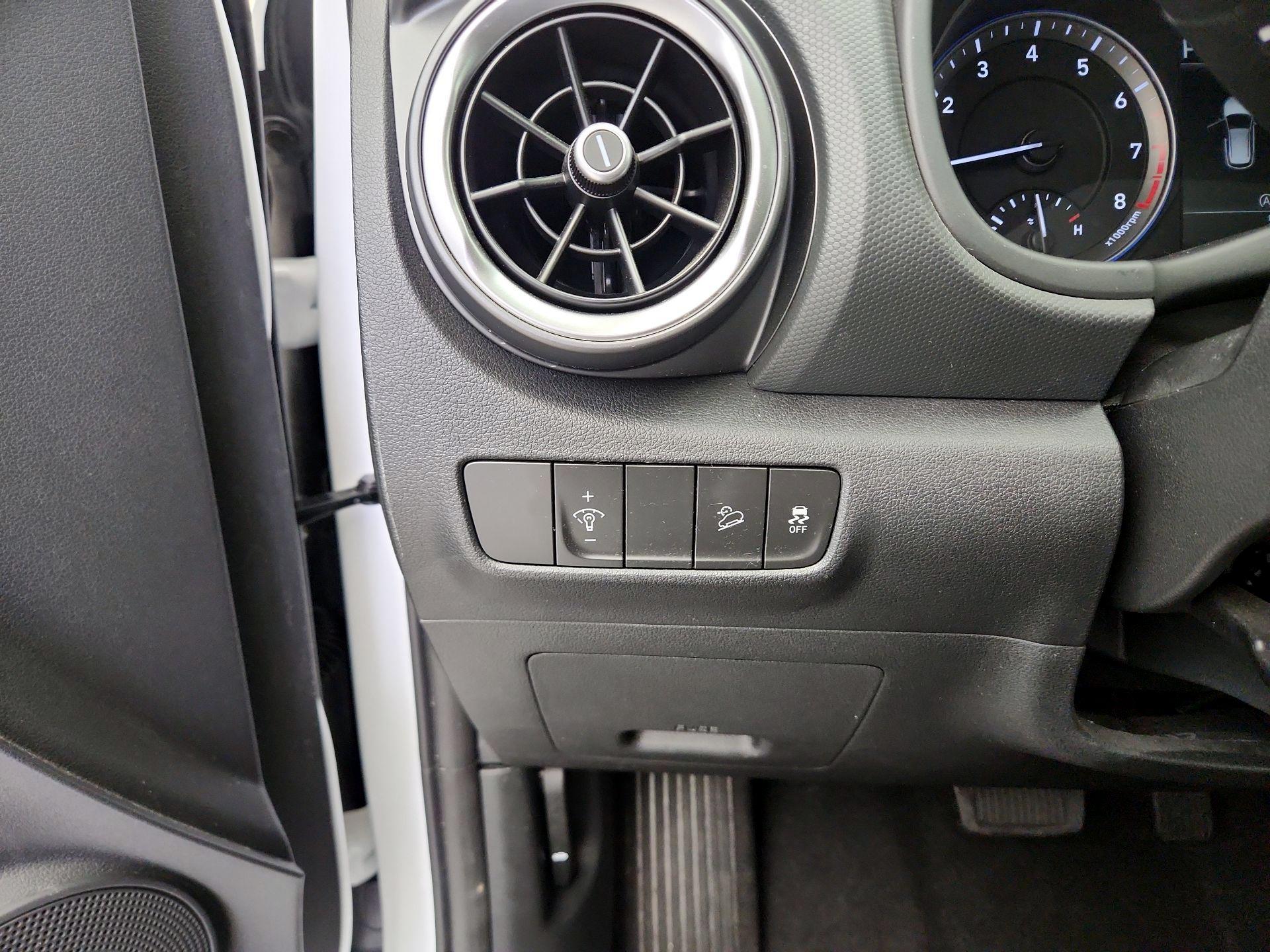 Thumbnail: 2023 Hyundai Kona - 13