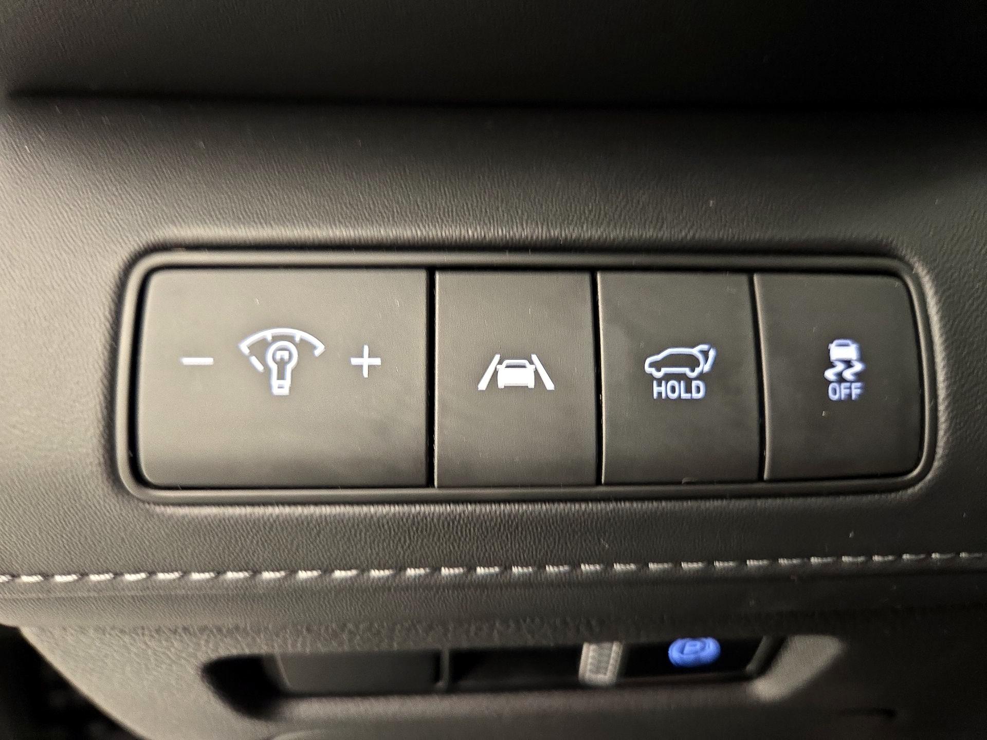 Thumbnail: 2023 Hyundai Santa Fe - 13