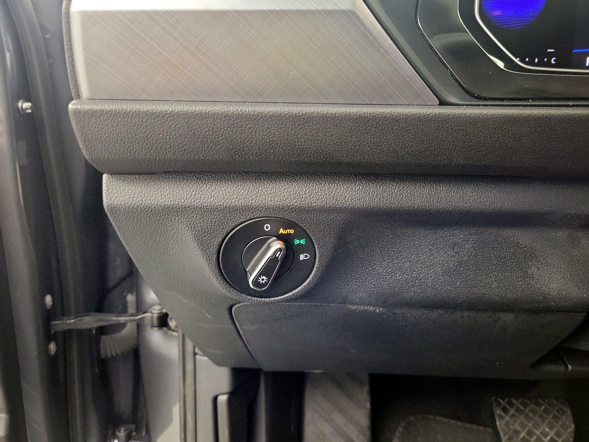 Thumbnail: 2024 Volkswagen Jetta - 13