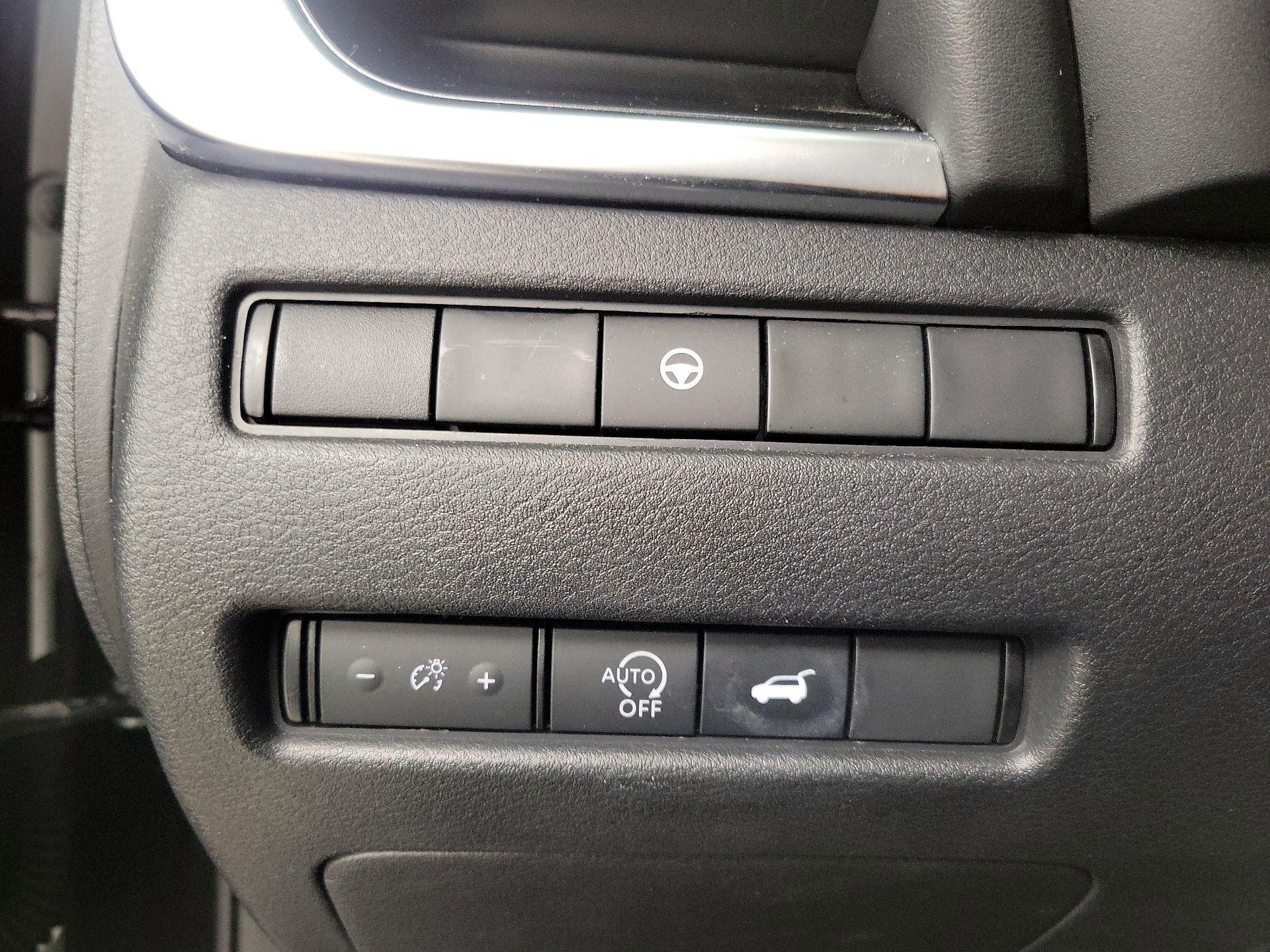 Thumbnail: 2023 Nissan Rogue - 13