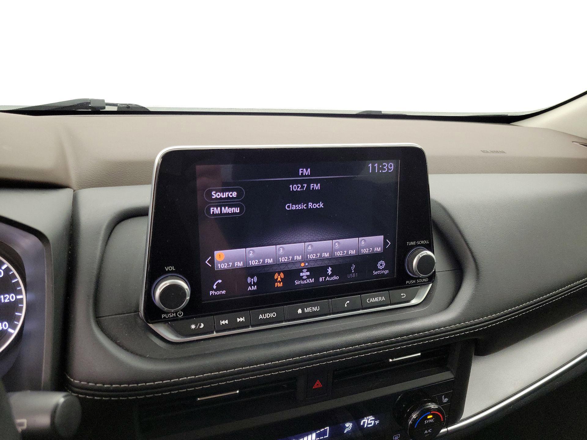 Thumbnail: 2023 Nissan Rogue - 15