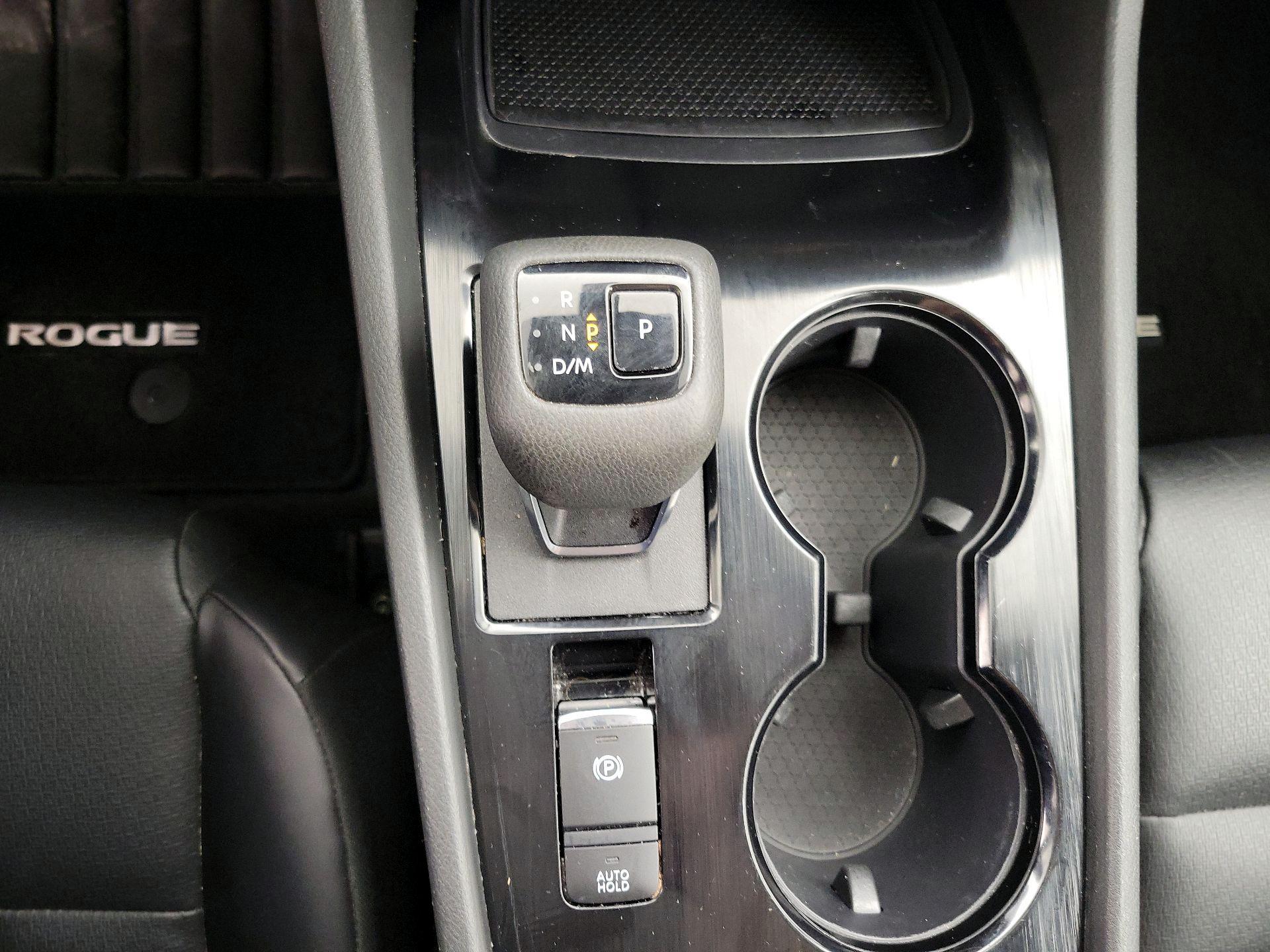 Thumbnail: 2023 Nissan Rogue - 17