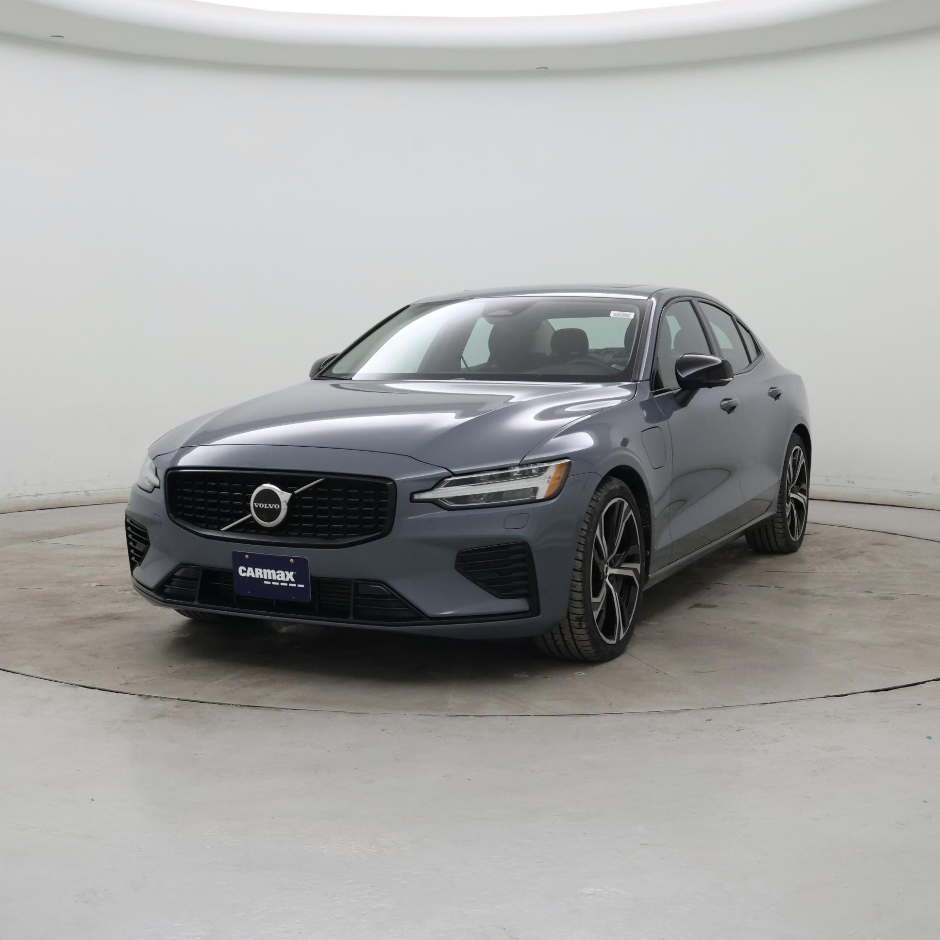 Thumbnail: 2023 Volvo S60 - 4