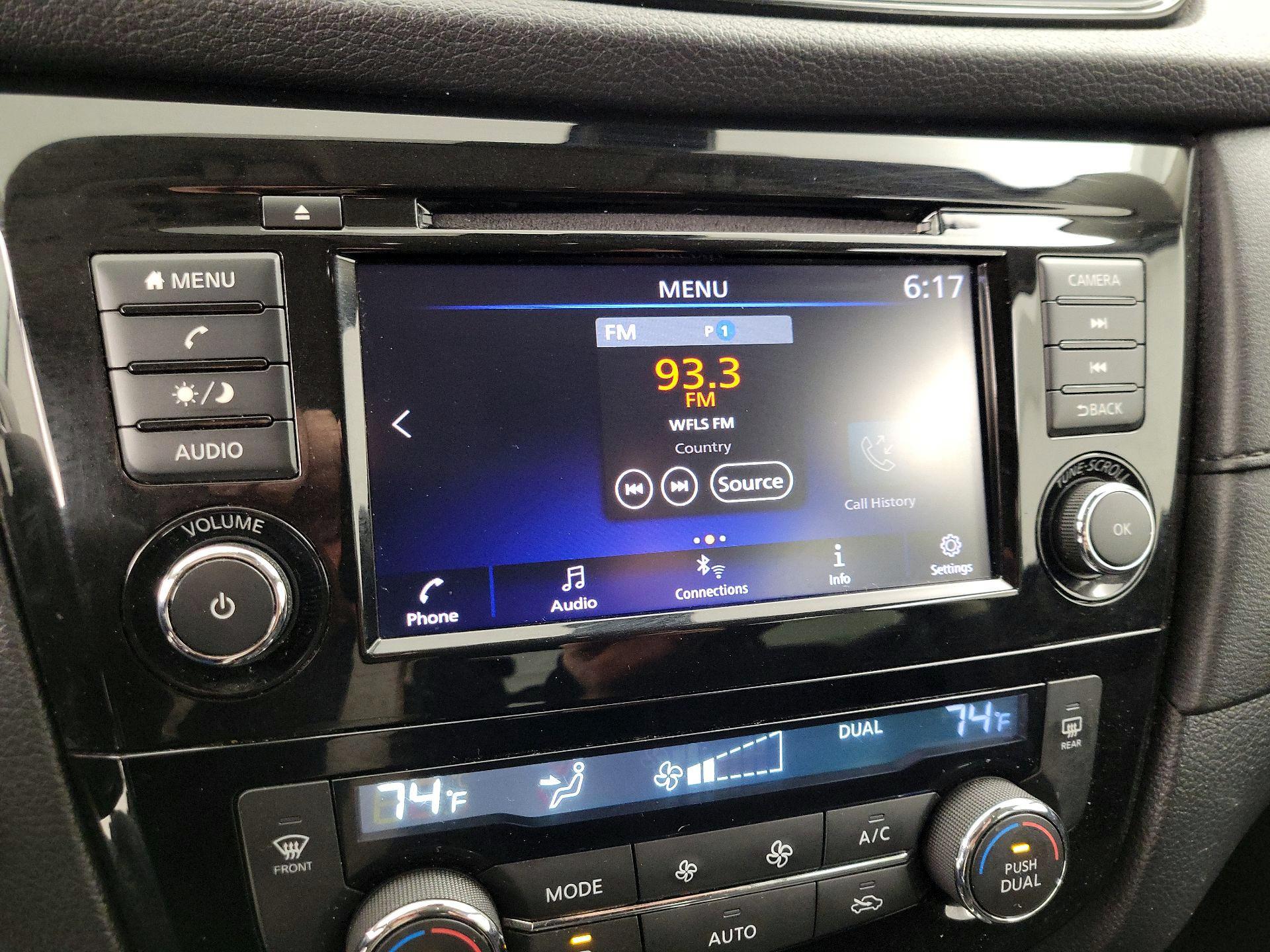 Thumbnail: 2020 Nissan Rogue - 15