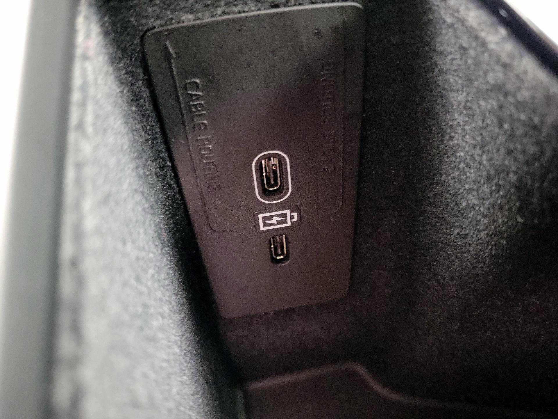 Thumbnail: 2023 Volvo XC60 - 18