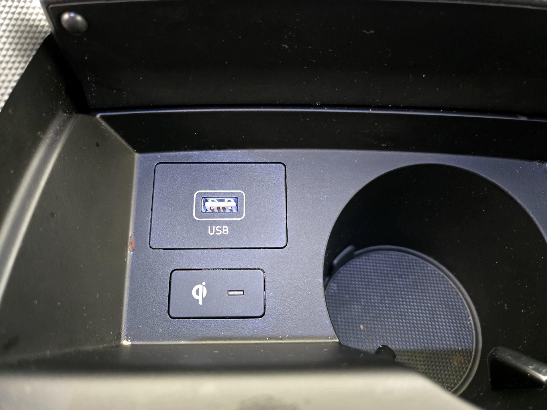 Thumbnail: 2023 Hyundai Santa Fe - 19