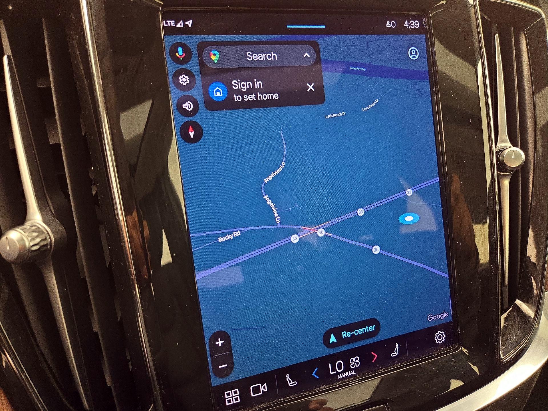 Thumbnail: 2023 Volvo S60 - 14