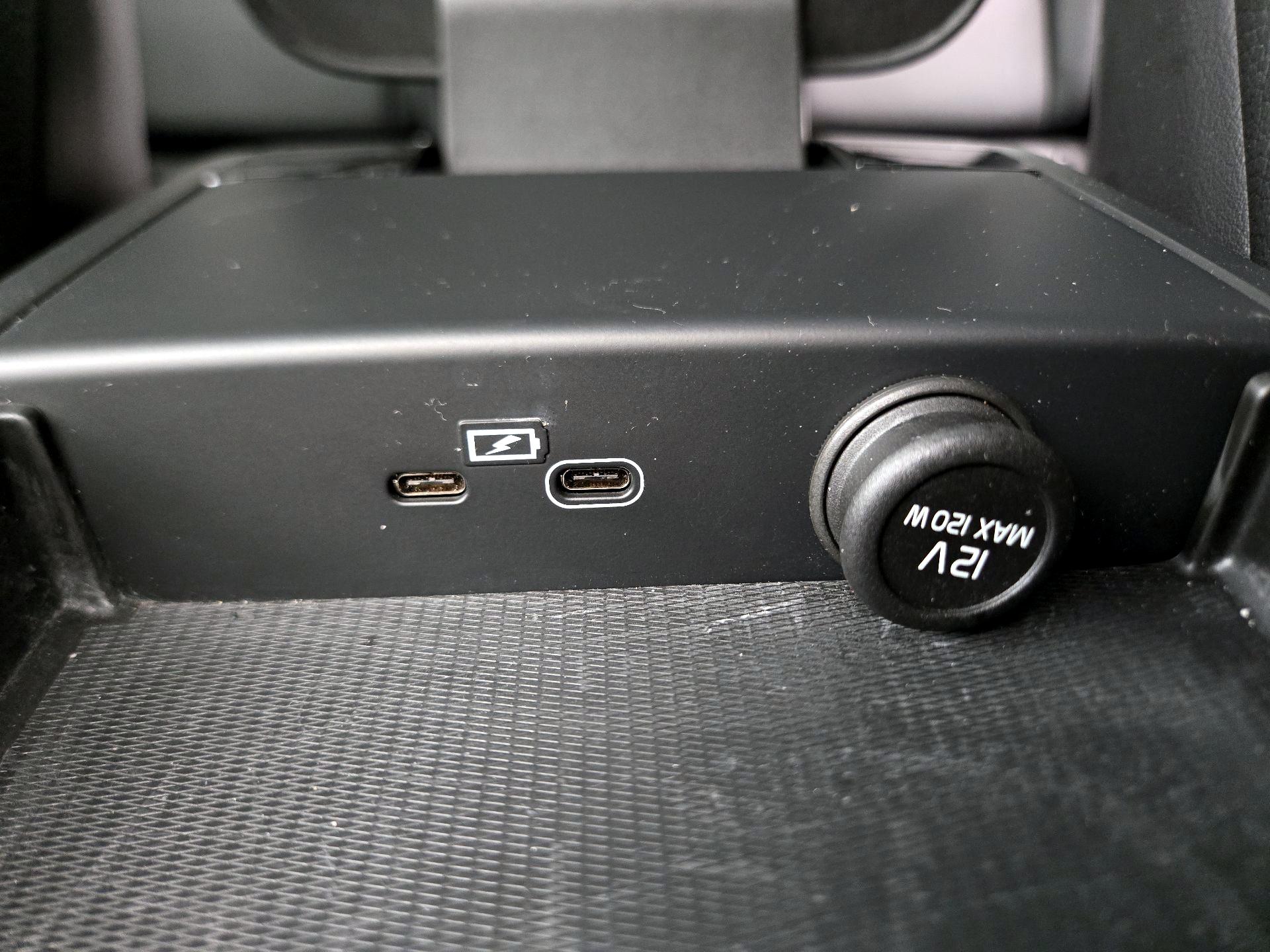 Thumbnail: 2023 Volvo S60 - 19